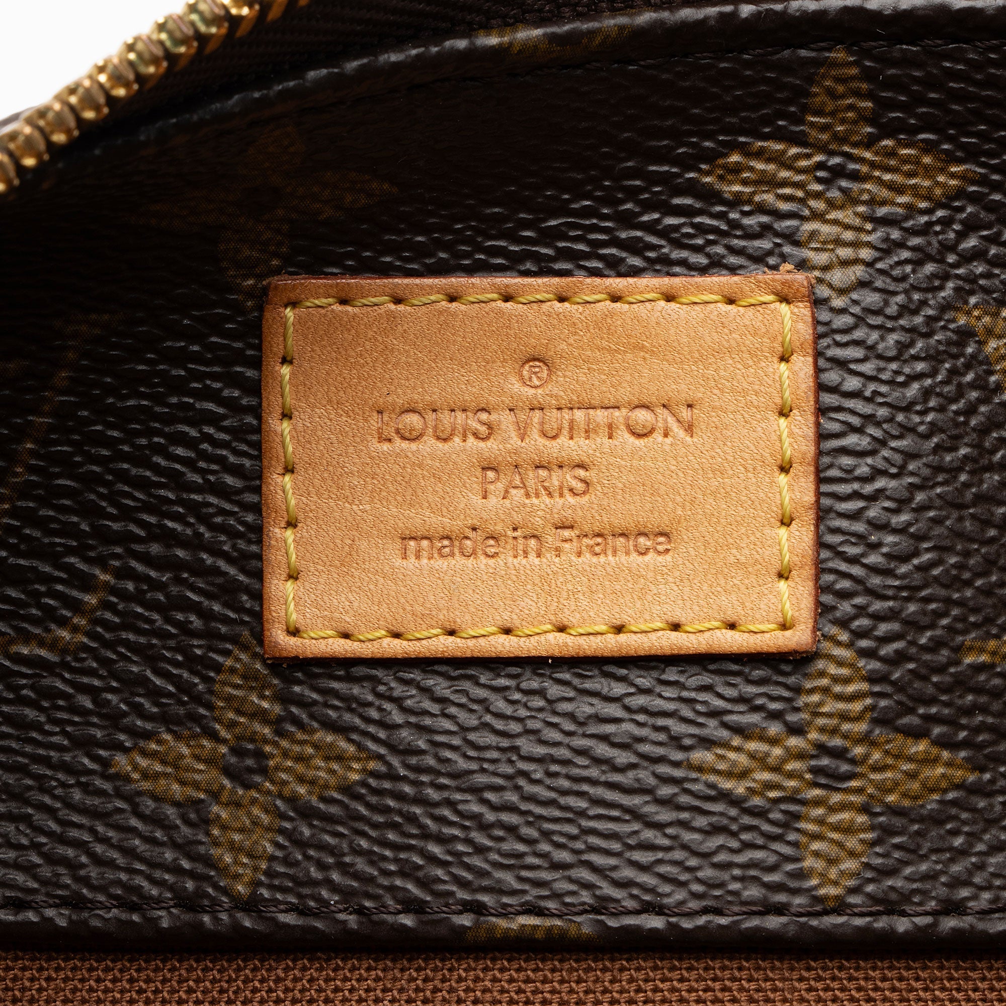 Louis Vuitton Monogram Canvas Sully PM Shoulder Bag (SHF-64sF0J)
