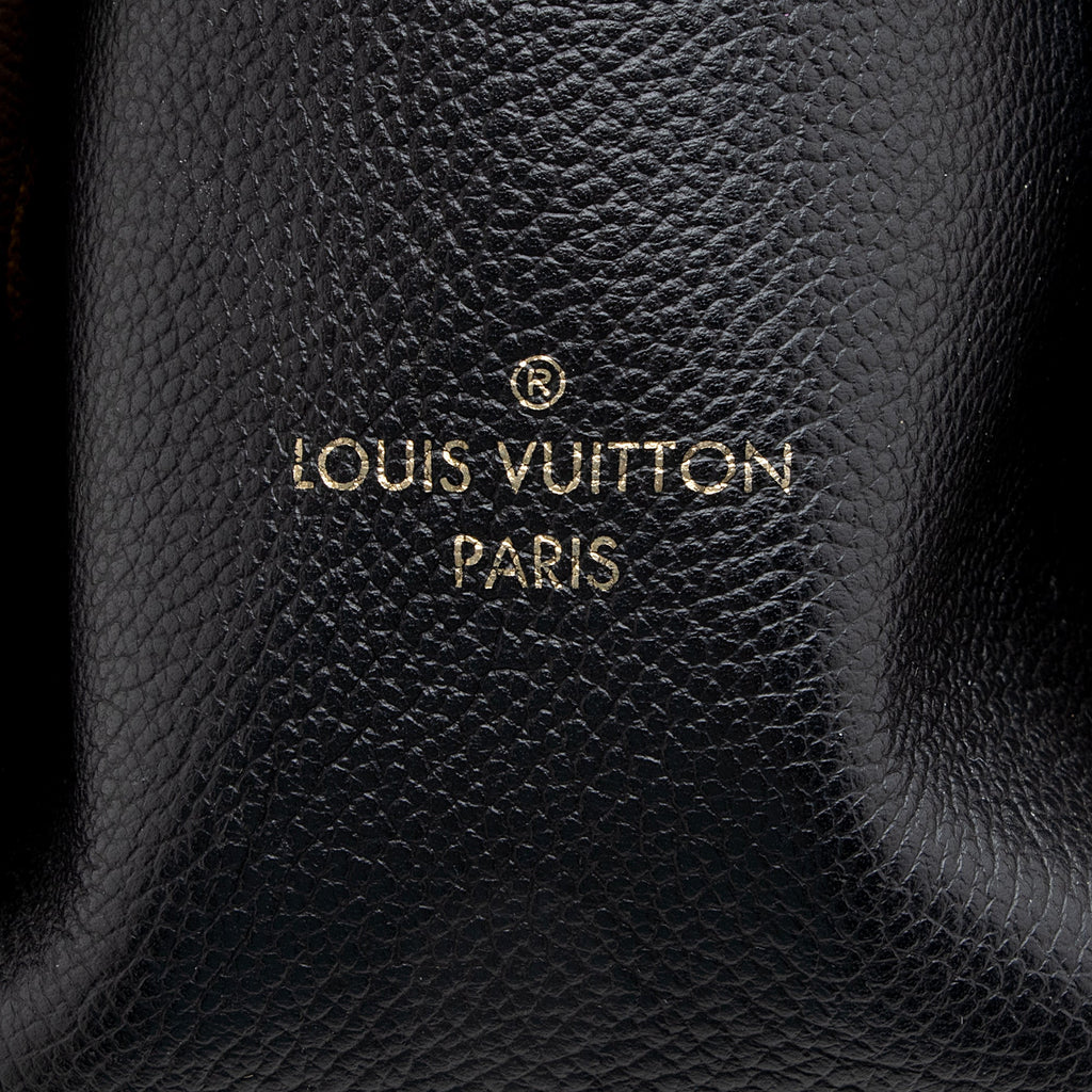 Louis Vuitton Monogram Canvas Surene MM Tote (SHF-22994)