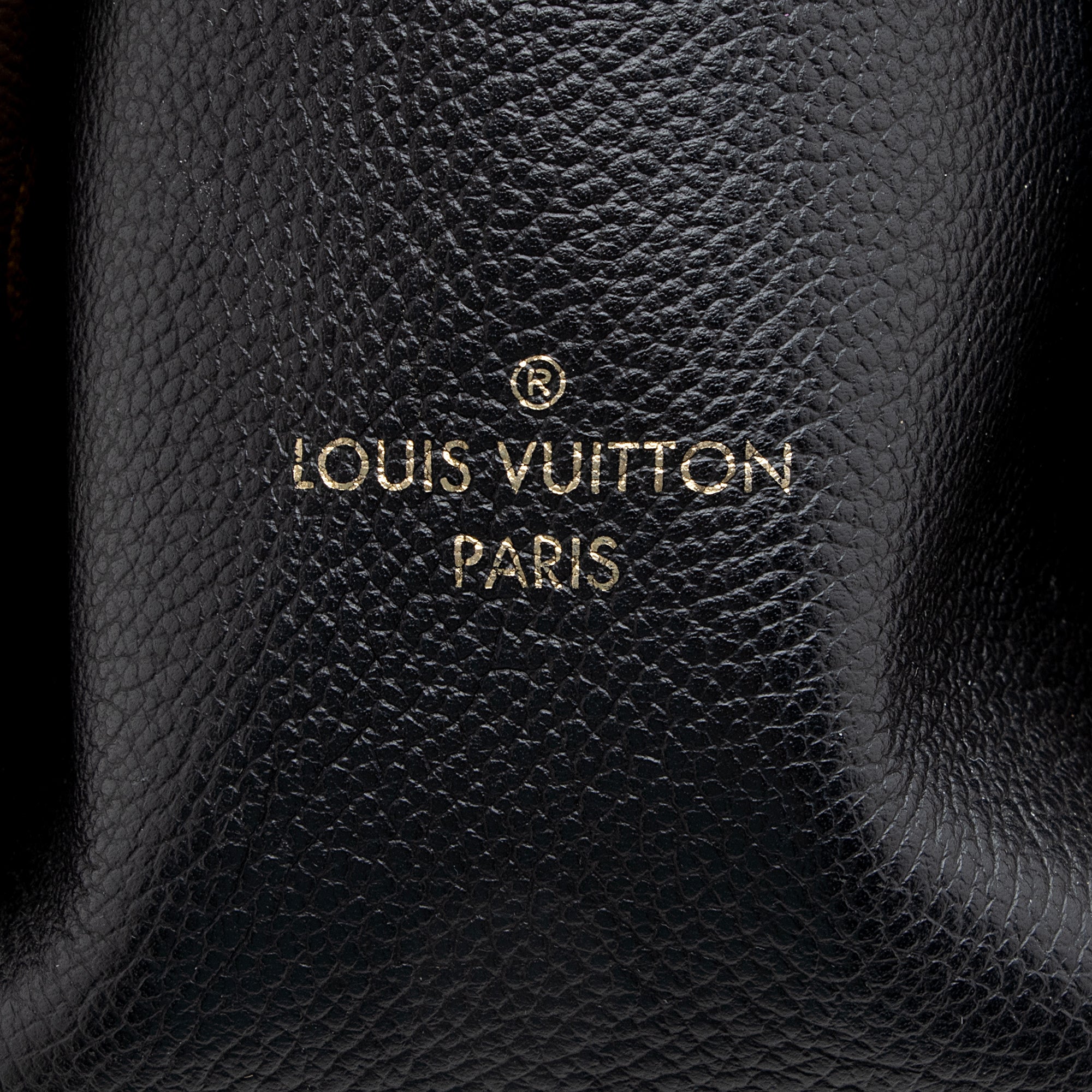 Louis Vuitton Monogram Canvas Surene MM Tote (SHF-22994)