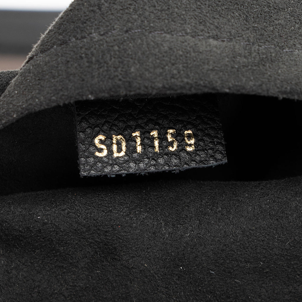 Louis Vuitton Monogram Canvas Surene MM Tote (SHF-rUnVUr)
