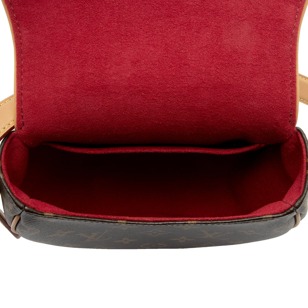 Louis Vuitton Monogram Canvas Tambourin Shoulder Bag (SHF-8M07BX)