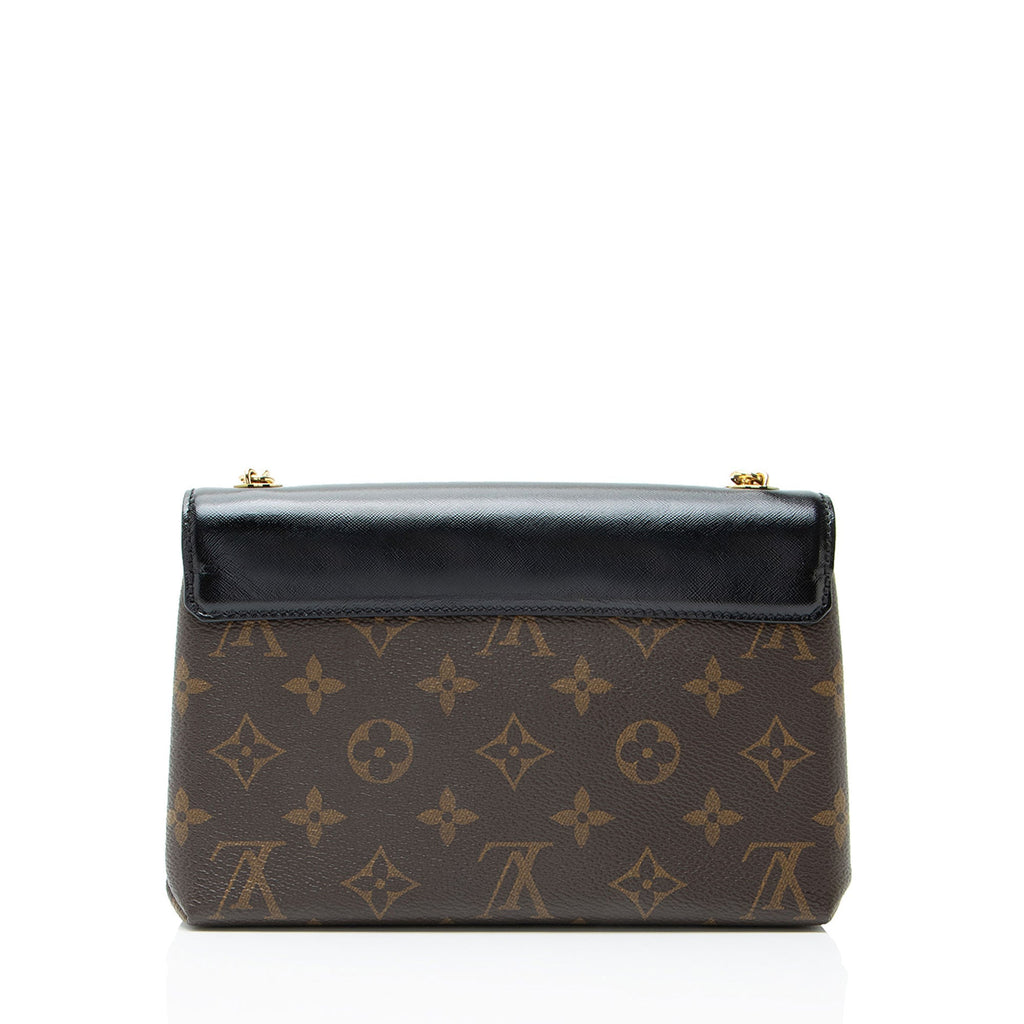 Louis Vuitton Monogram Canvas Thelma Pochette