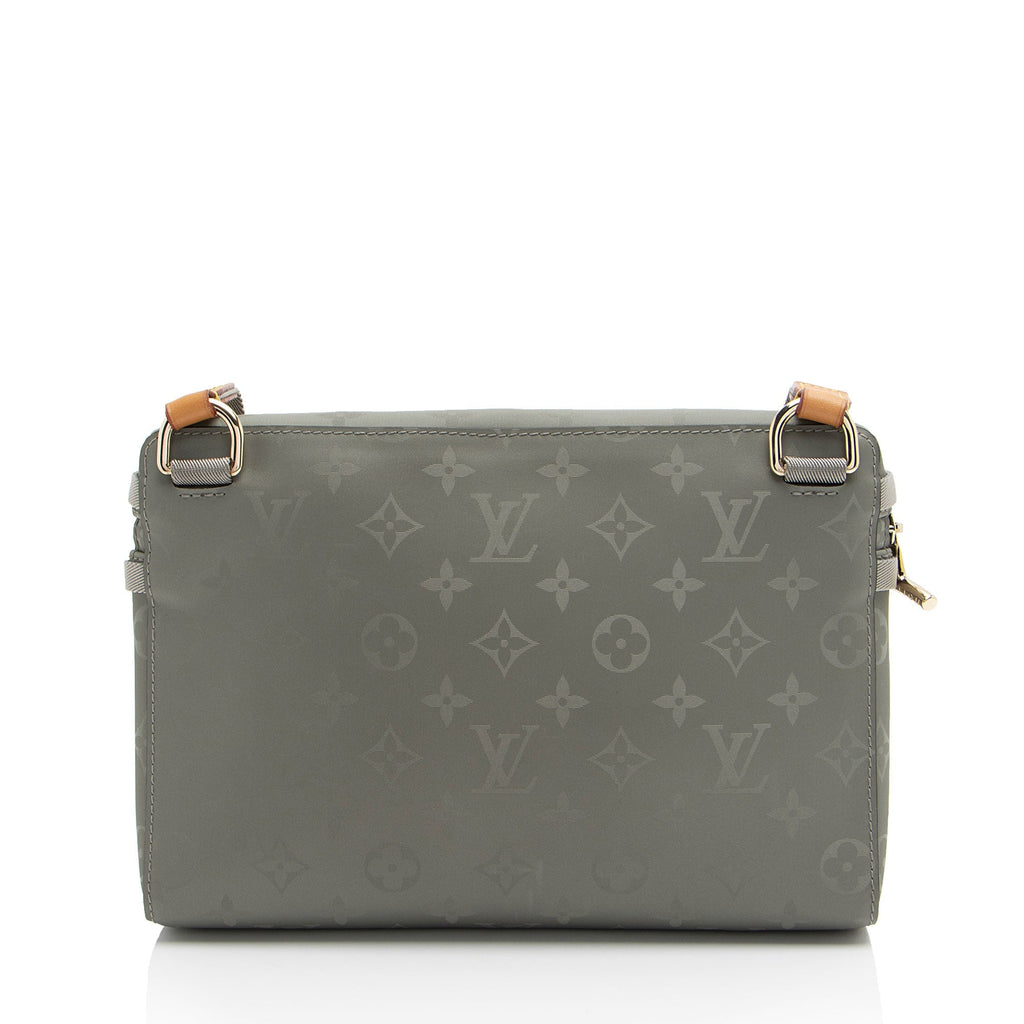 Louis Vuitton Monogram Titanium PM Messenger