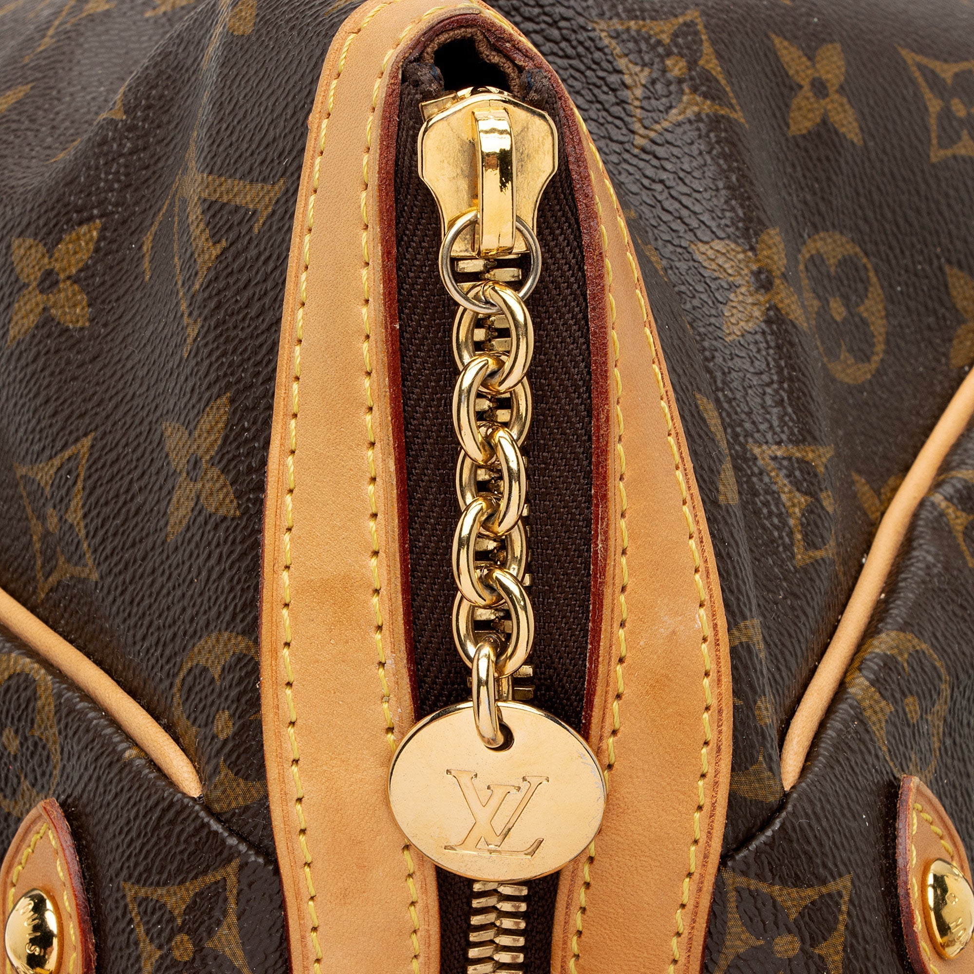 Louis Vuitton Monogram Canvas Tivoli GM Satchel (SHF-W1jxop)
