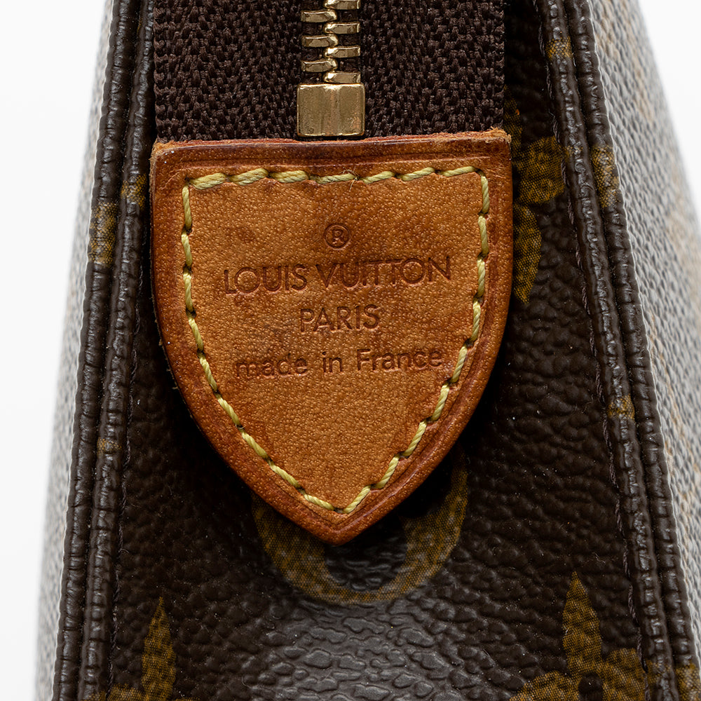 Louis Vuitton Monogram Canvas Toiletry Pouch 19 (SHF-17379)
