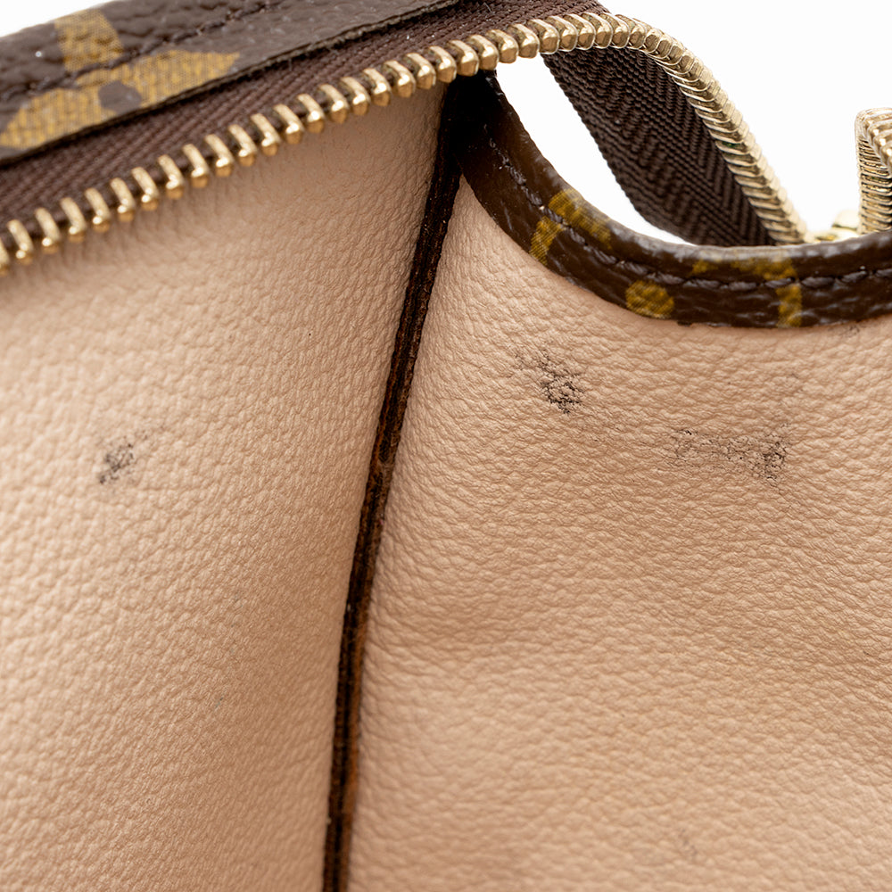 Louis Vuitton Monogram Canvas Toiletry Pouch 19 (SHF-17130)
