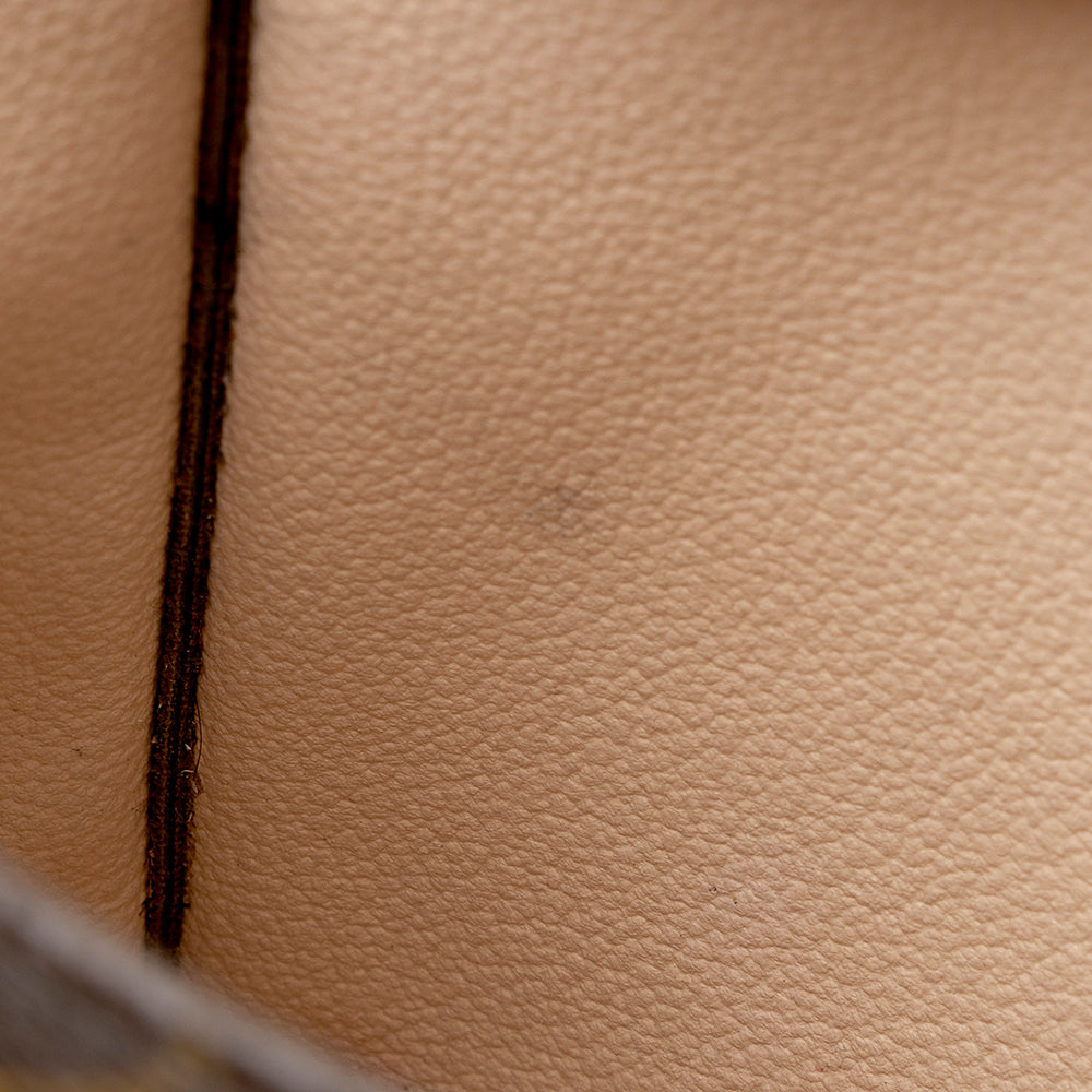 Louis Vuitton Monogram Canvas Toiletry Pouch 19 (SHF-17130)