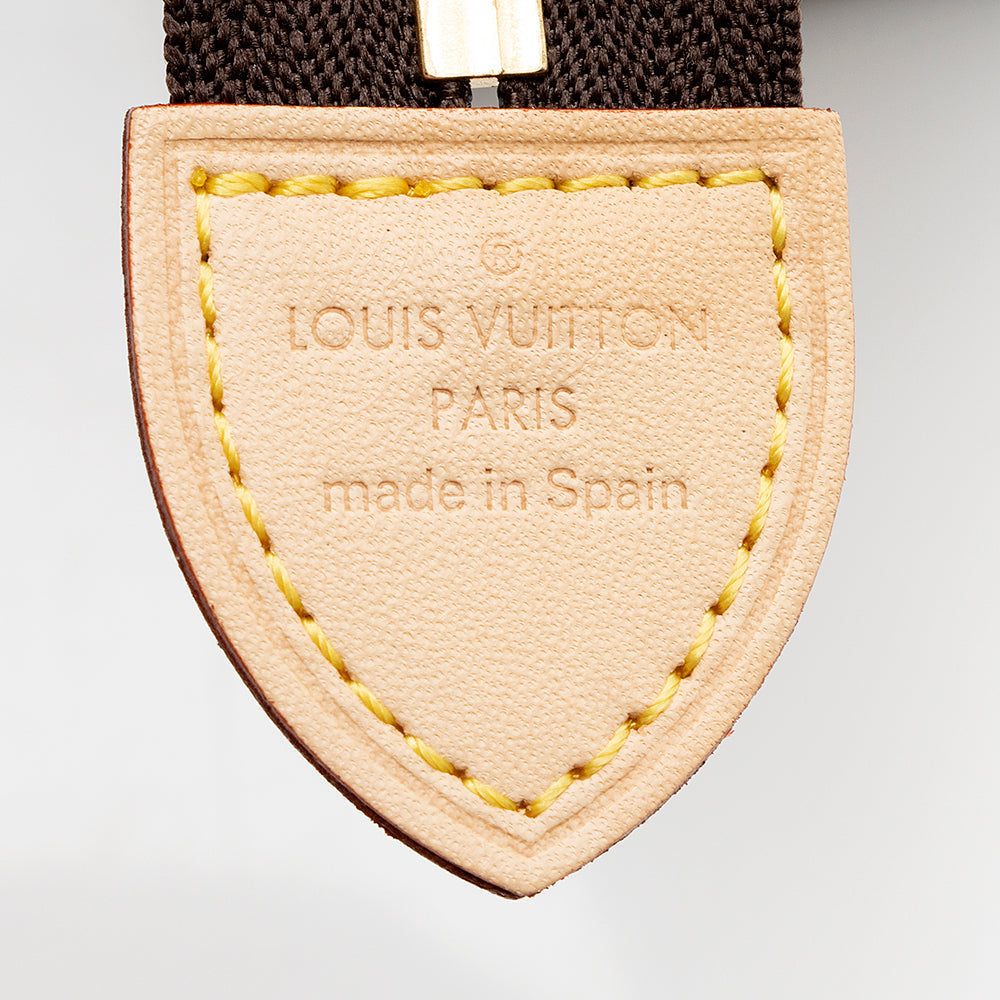 Louis Vuitton Monogram Canvas Toiletry Pouch 19 (SHF-20926)