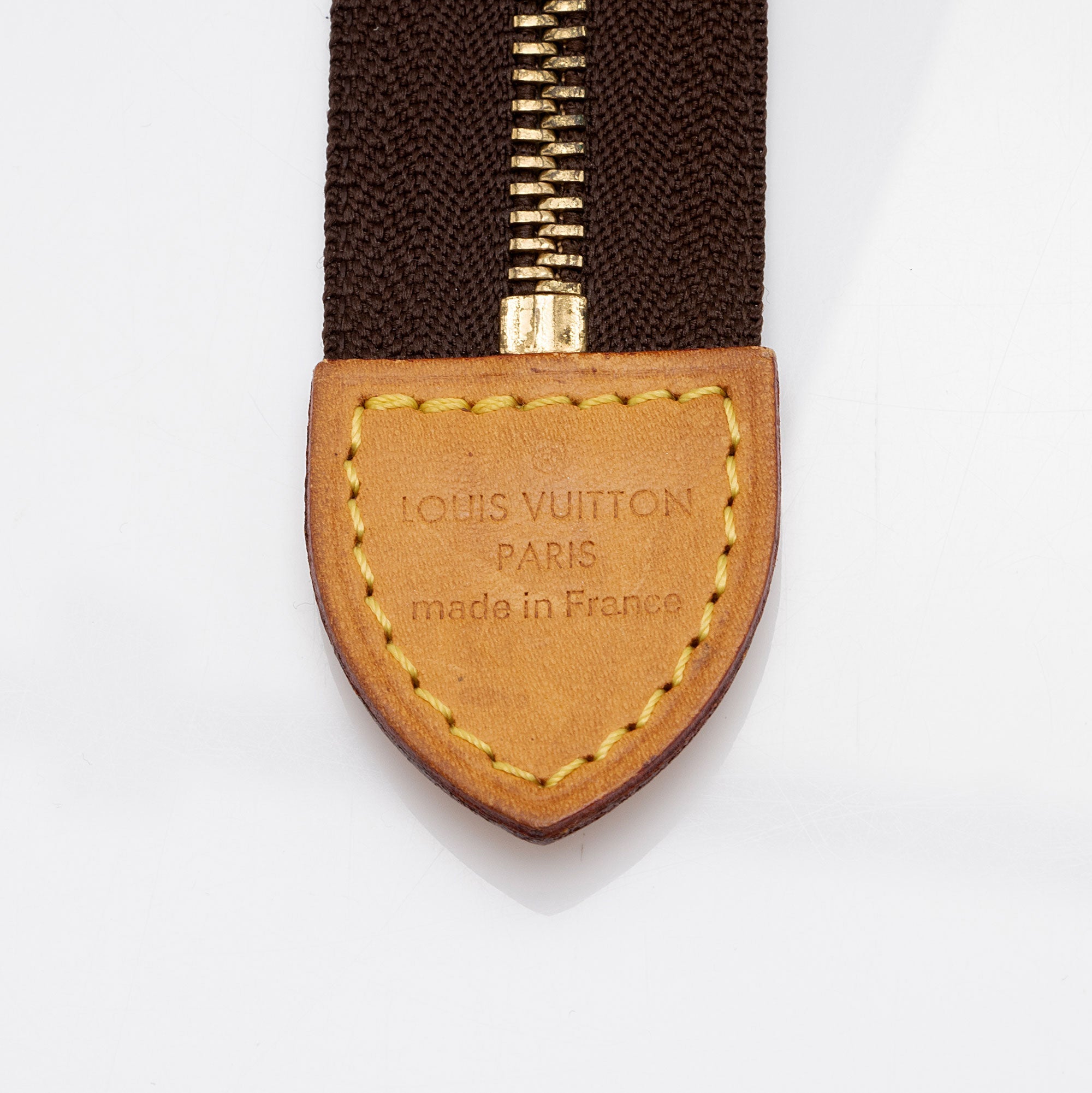 Louis Vuitton Monogram Canvas Toiletry Pouch 19 (SHF-bTFQ4H)
