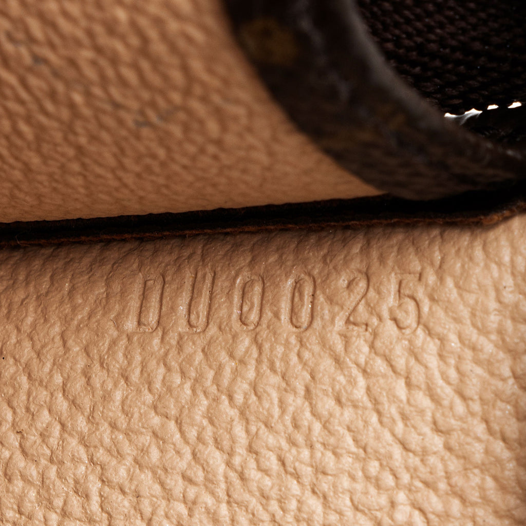 Louis Vuitton Monogram Canvas Toiletry Pouch 19