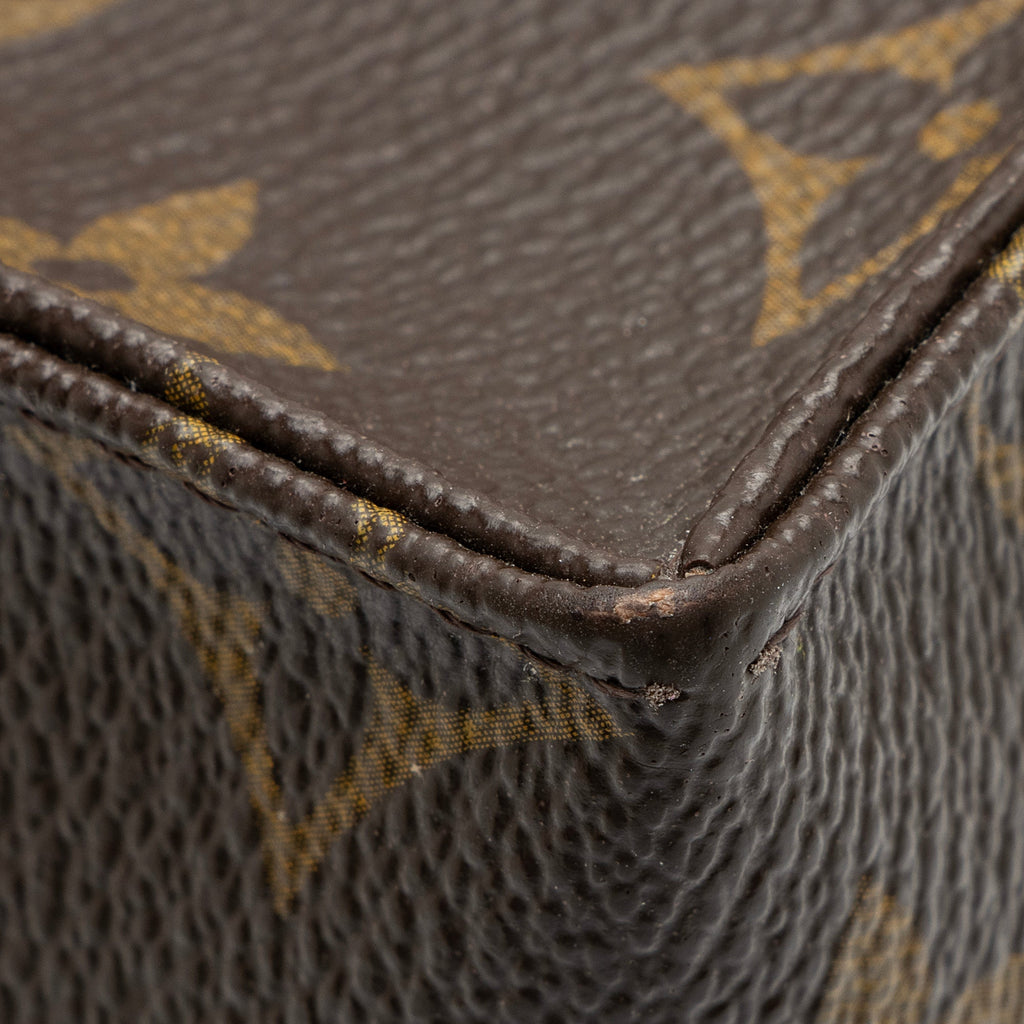 Louis Vuitton Monogram Canvas Toiletry Pouch 26 (SHF-23146)