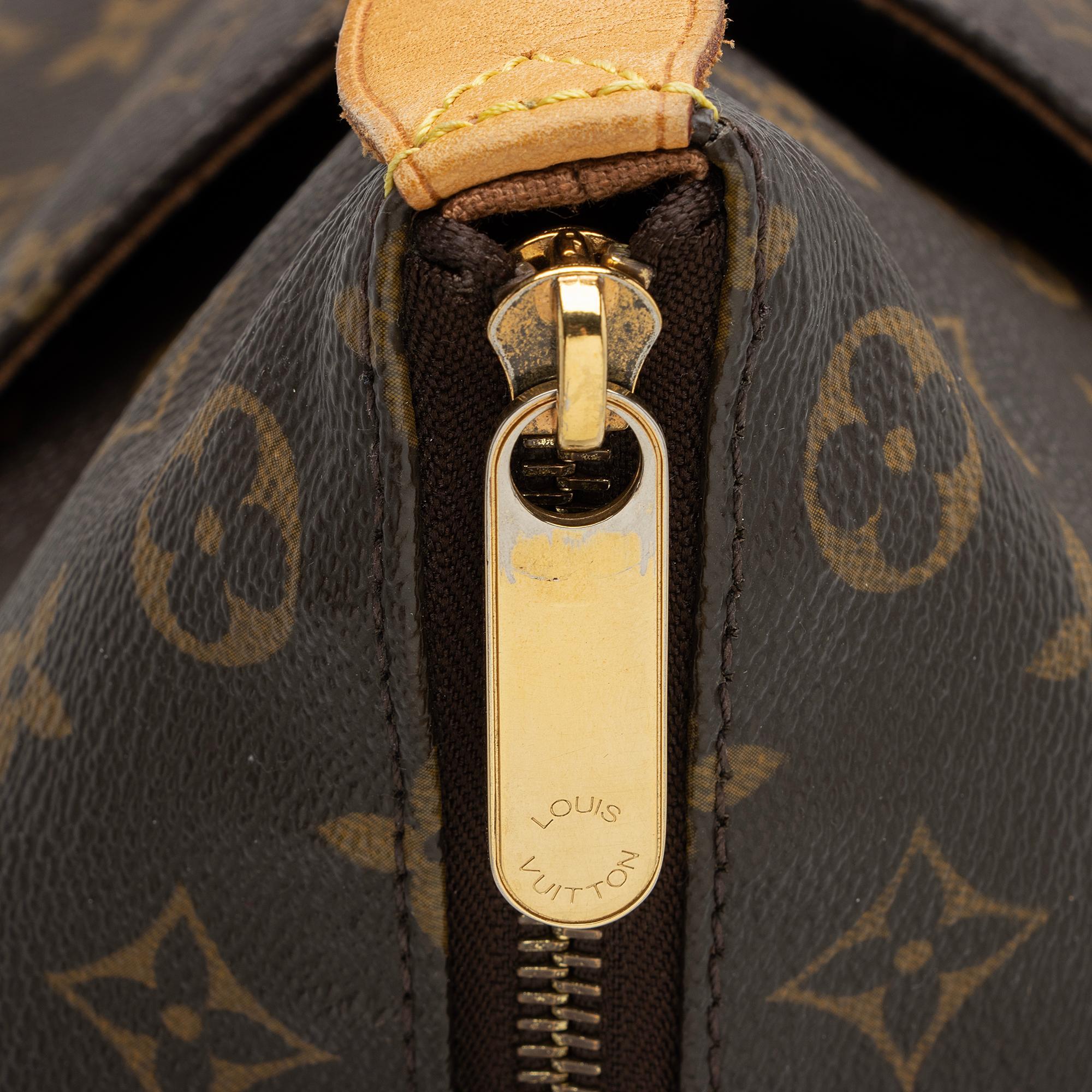 Louis Vuitton Monogram Canvas Totally GM Tote (SHF-QOtKsd)