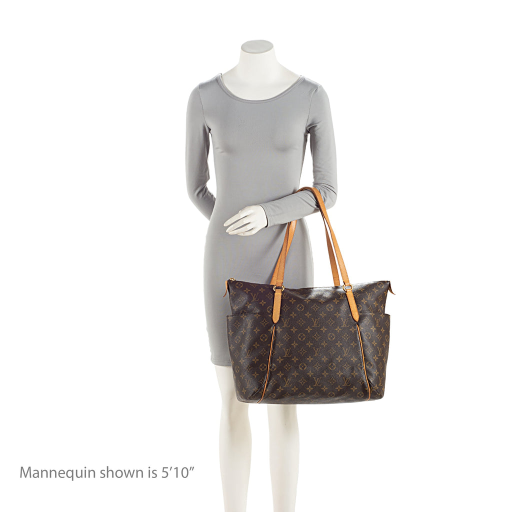 Louis Vuitton Monogram Canvas Totally GM Tote (SHF-UVl9s5)