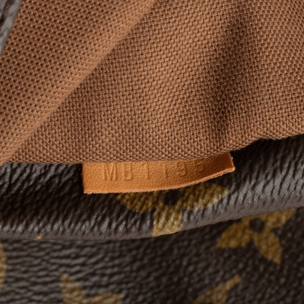 Louis Vuitton Monogram Canvas Totally MM Tote (SHF-SD2bsH)