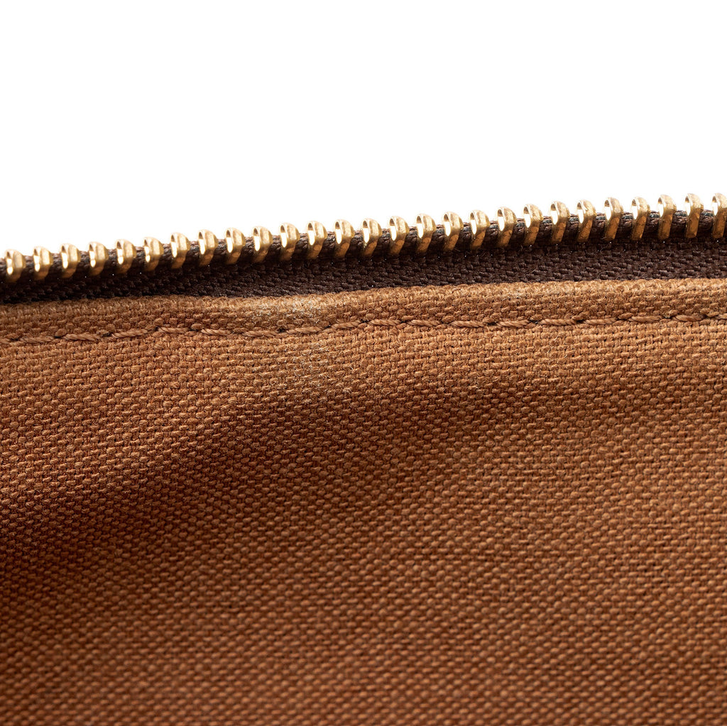 Louis Vuitton Monogram Canvas Totally MM Tote (SHF-KFfgiU)