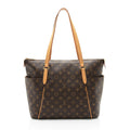 Louis Vuitton Monogram Canvas Totally MM Tote (SHF-I6Ss3e)