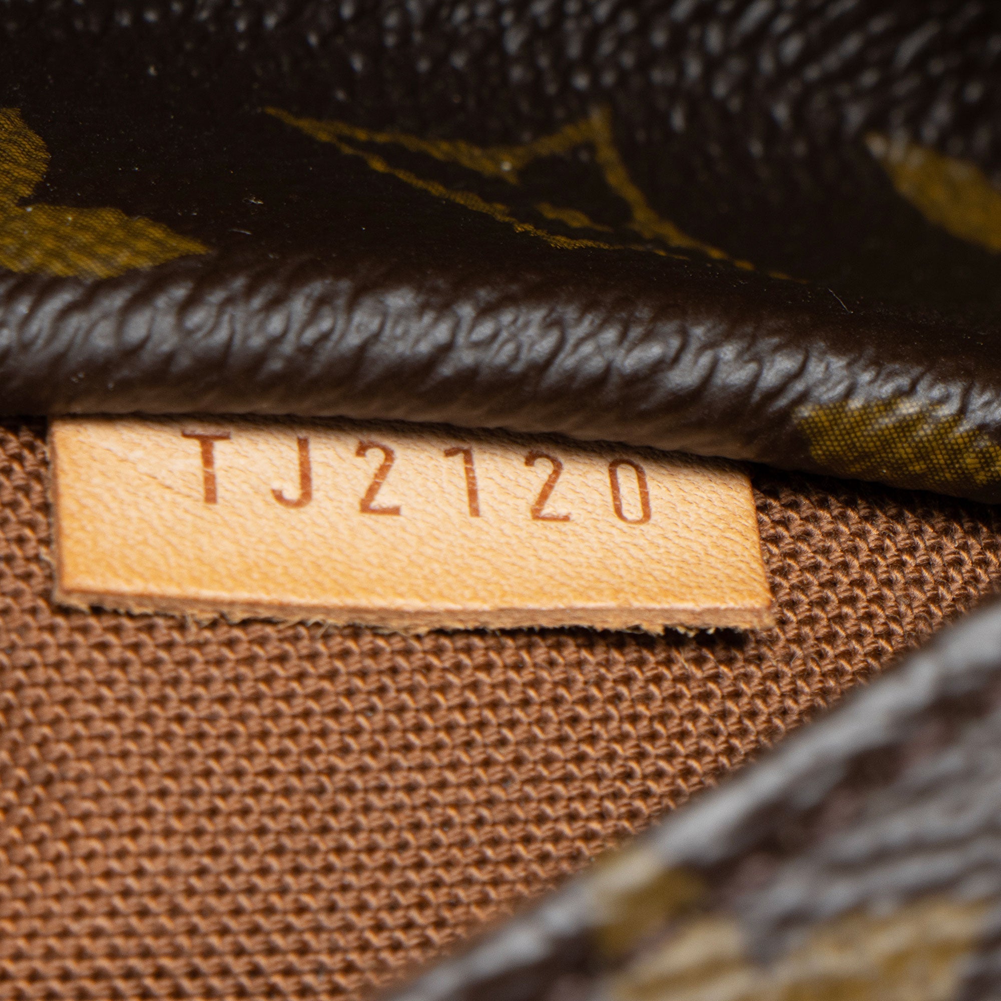 Louis Vuitton Monogram Canvas Totally MM Tote
