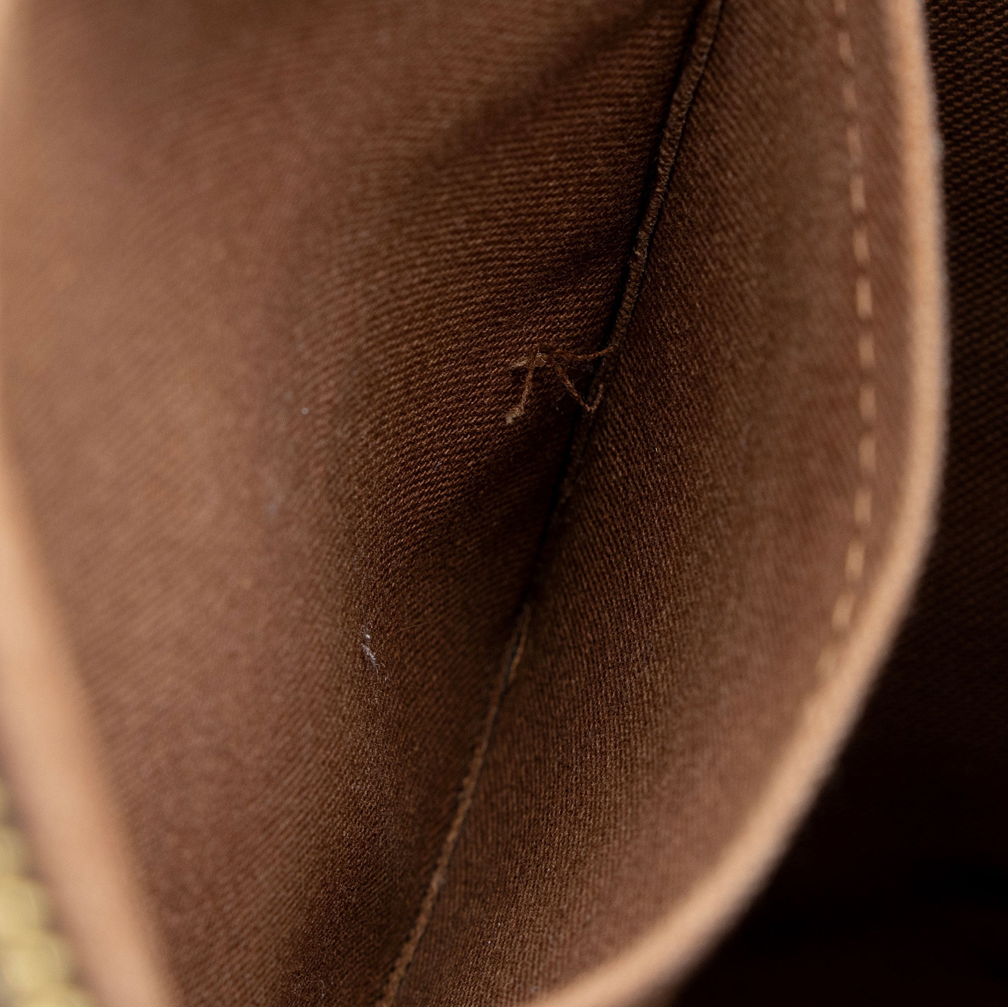 Louis Vuitton Monogram Canvas Totally PM Tote (SHF-LPcTCw)