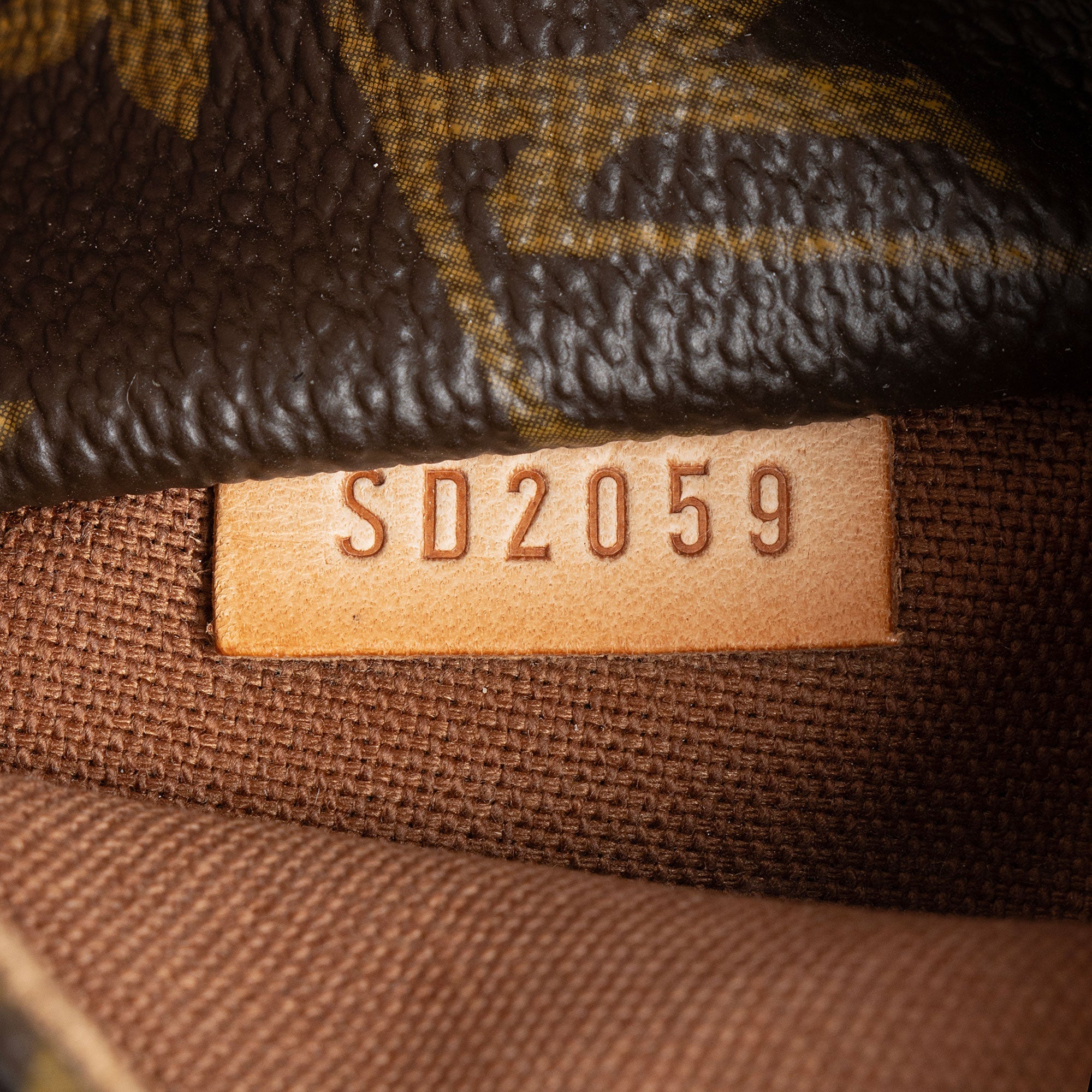 Louis Vuitton Monogram Canvas Totally PM Tote (SHF-lJUvoR)