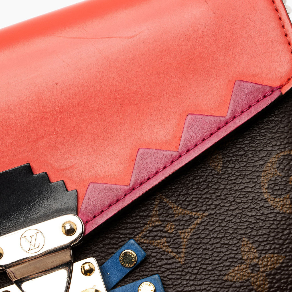 Louis Vuitton Monogram Canvas Totem Chain Wallet (SHF-w9WsuG)