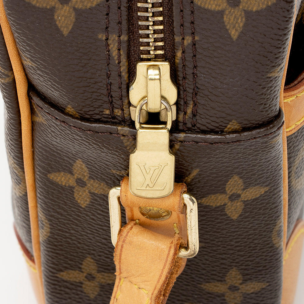Louis Vuitton Monogram Canvas Trocadero 27 Shoulder Bag (SHF-21633)
