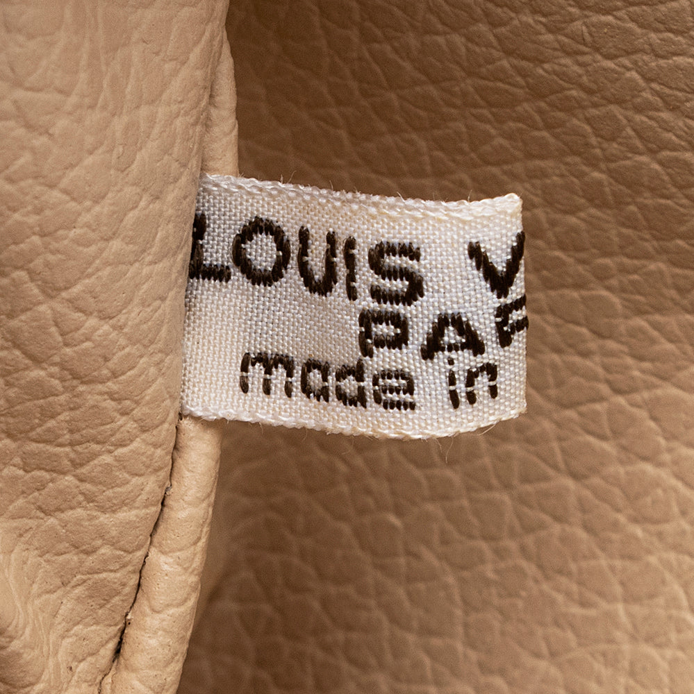 Louis Vuitton  Monogram Canvas Trousse Toiletry Pouch 28 (SHF-20353)