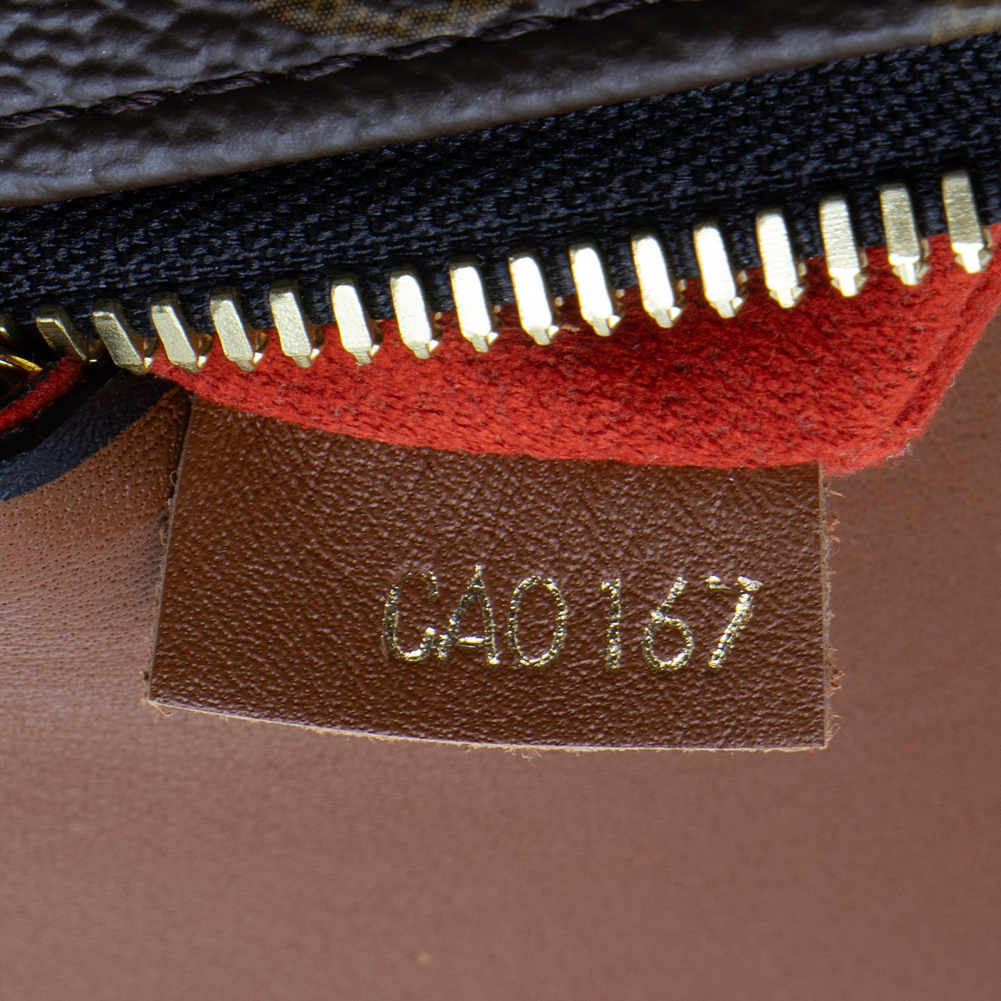 Louis Vuitton Monogram Canvas Tuileries Besace Shoulder Bag