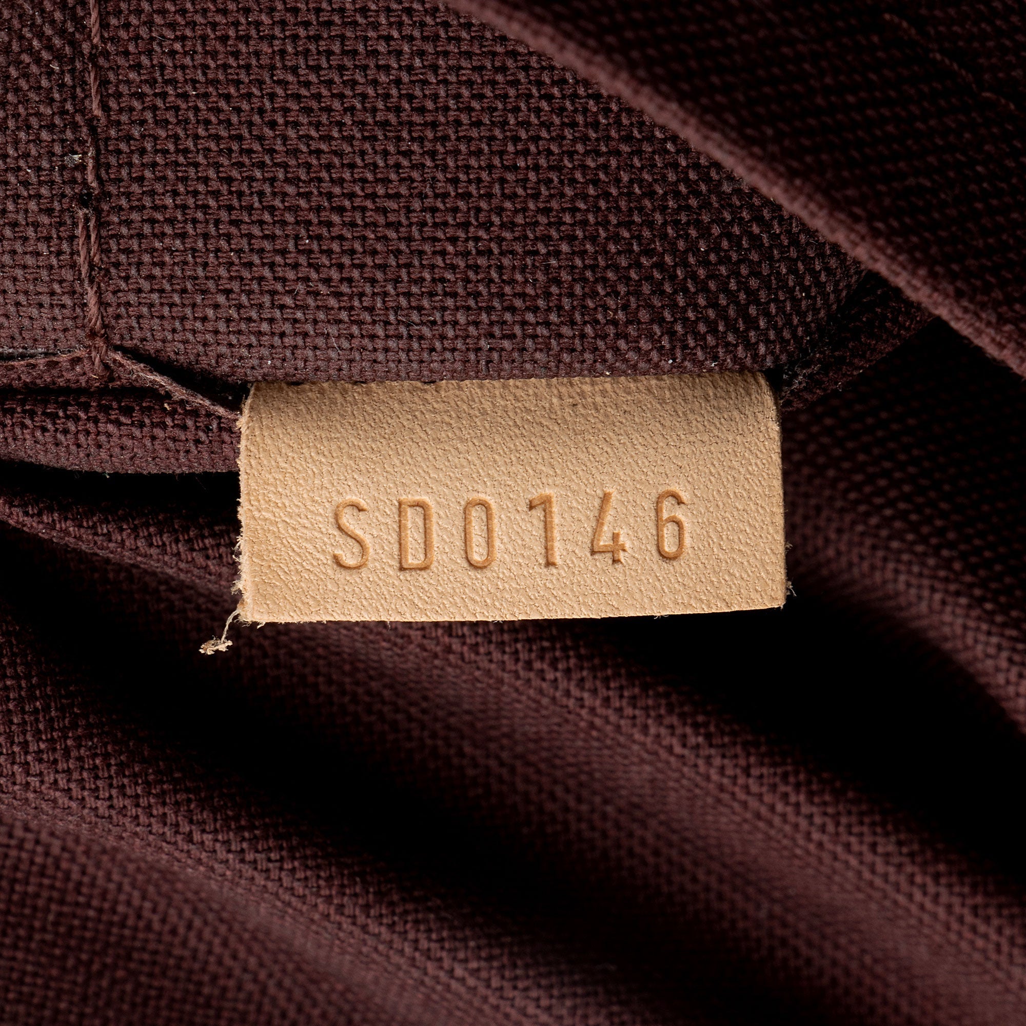 Louis Vuitton Monogram Canvas Turenne GM Satchel (SHF-dNfZfU)