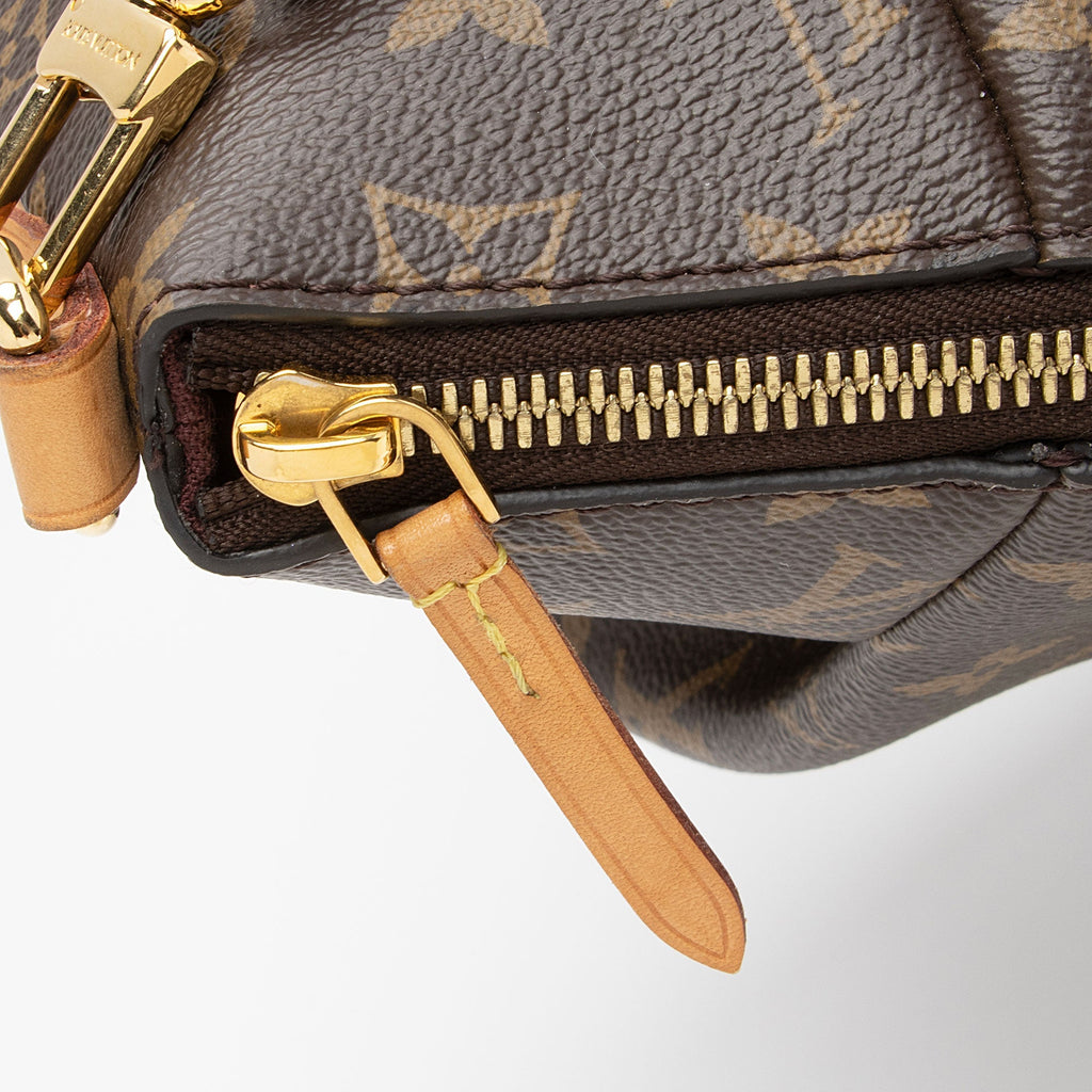 Louis Vuitton Monogram Canvas Turenne MM Satchel (SHF-ZpbiHx)