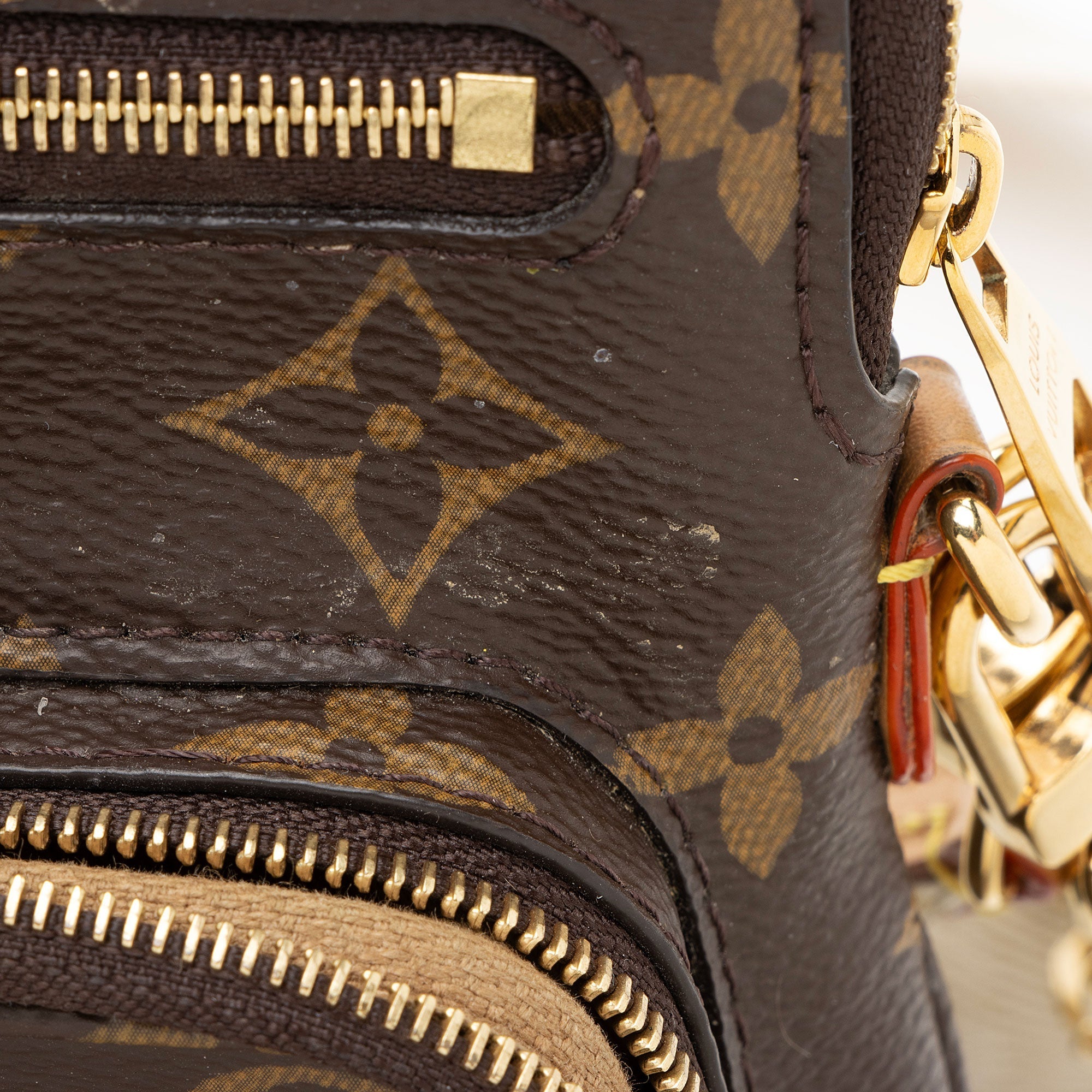 Louis Vuitton Monogram Canvas Utility Phone Sleeve