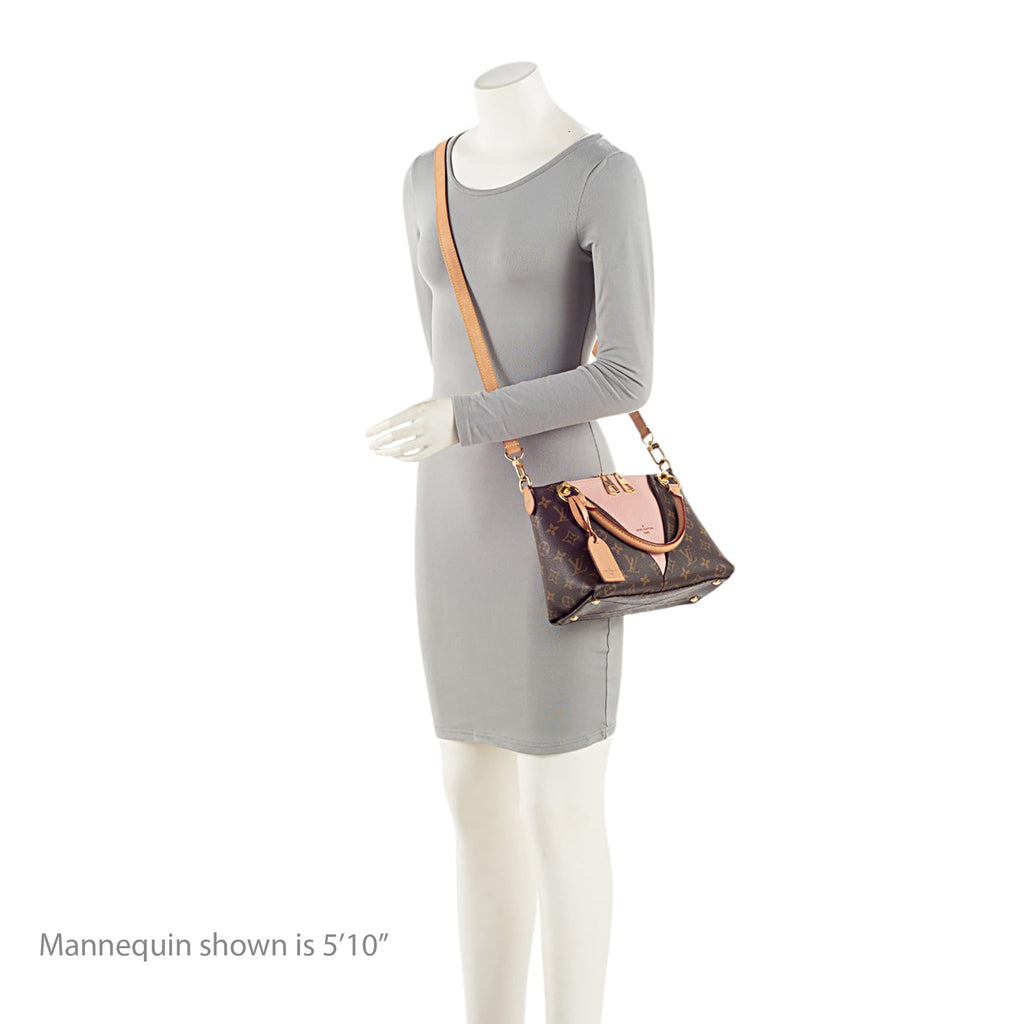 Louis Vuitton Monogram Canvas V Tote BB (SHF-m056eT)