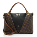 Louis Vuitton Monogram Canvas V Tote MM (SHF-xfJRm0)