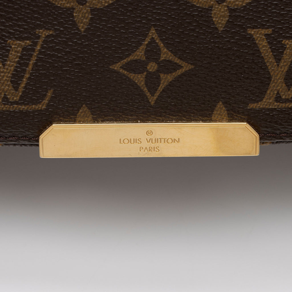 Louis Vuitton Monogram Canvas Valmy MM Messenger Bag (SHF-vusxUP)