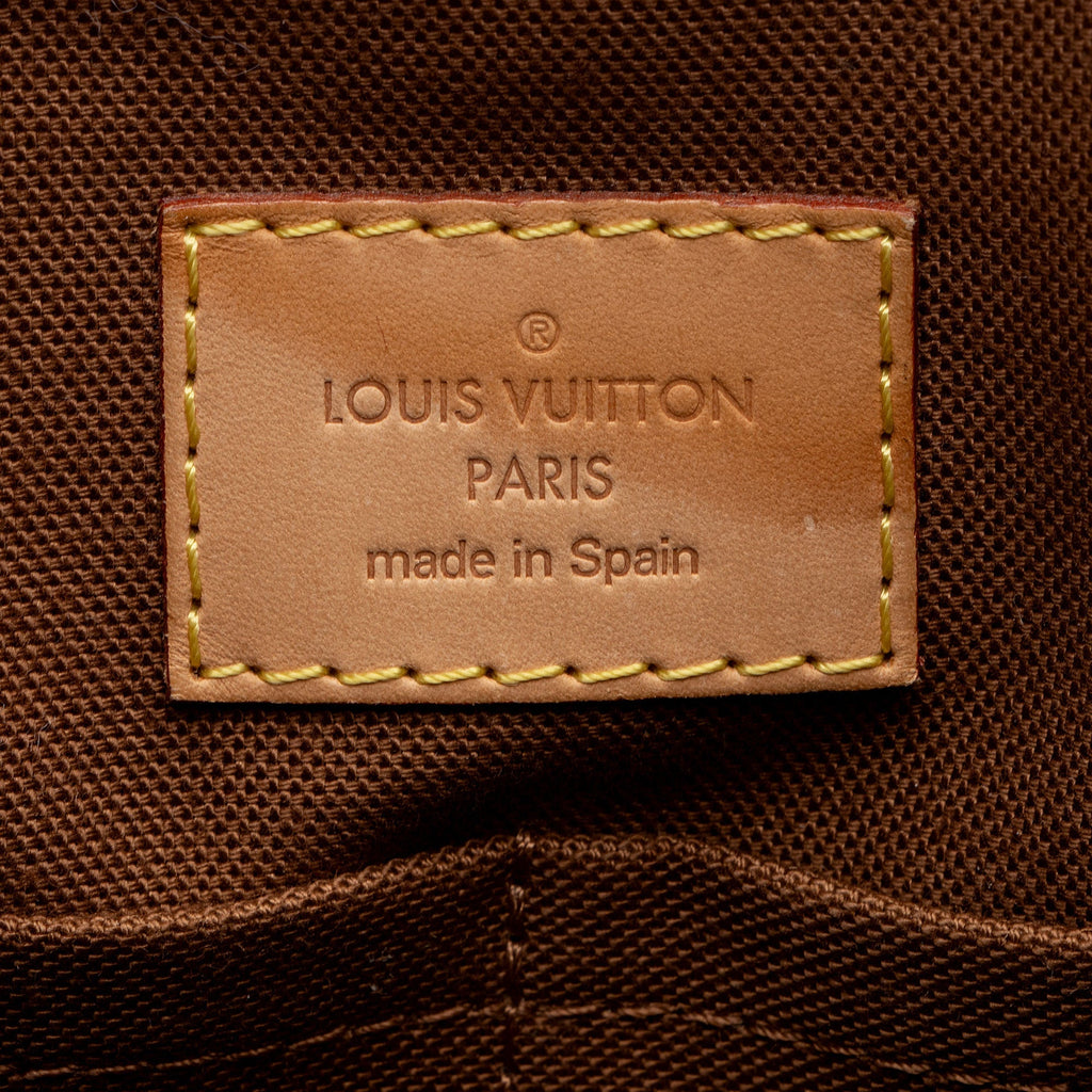 Louis Vuitton Monogram Canvas Valmy MM Messenger Bag (SHF-vusxUP)