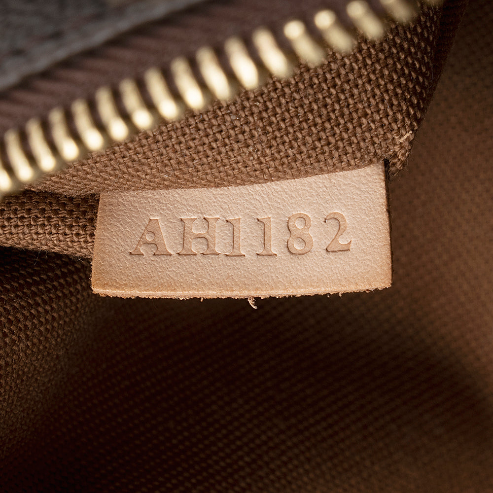 Louis Vuitton Monogram Canvas Valmy Pochette Messenger Bag (SHF-21364)