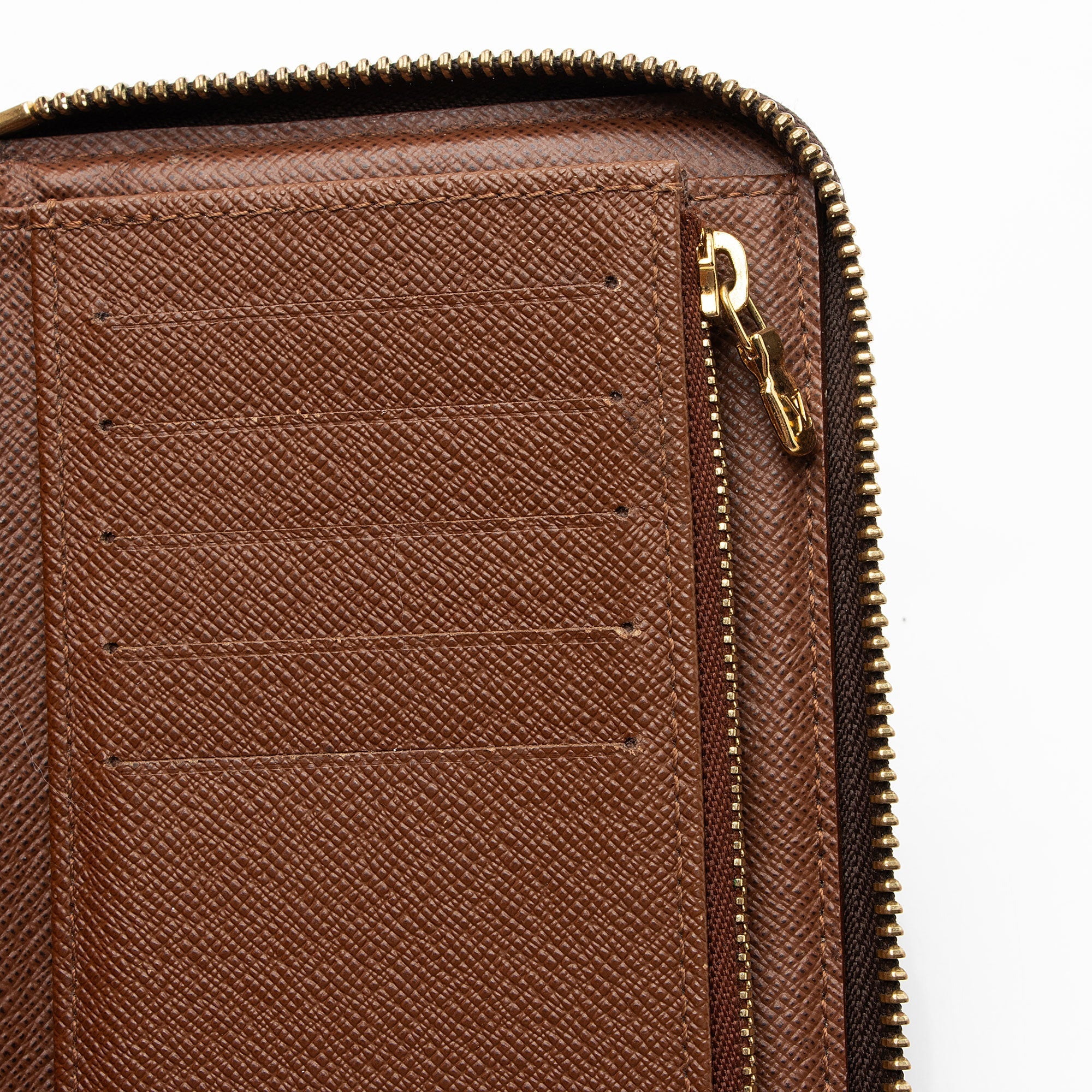 Louis Vuitton Monogram Canvas Vertical Compact Zippy Wallet (SHF-ld6R12)