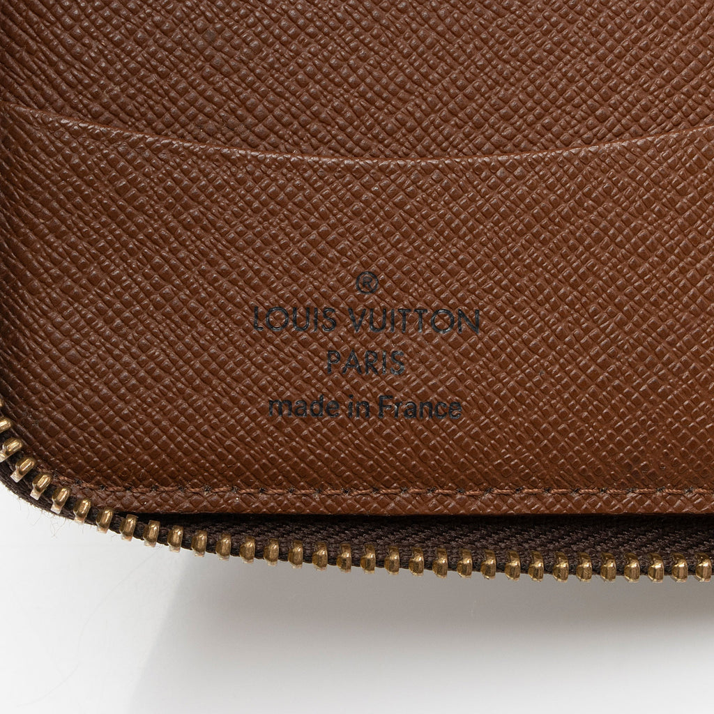 Louis Vuitton Monogram Canvas Vertical Compact Zippy Wallet (SHF-ld6R12)