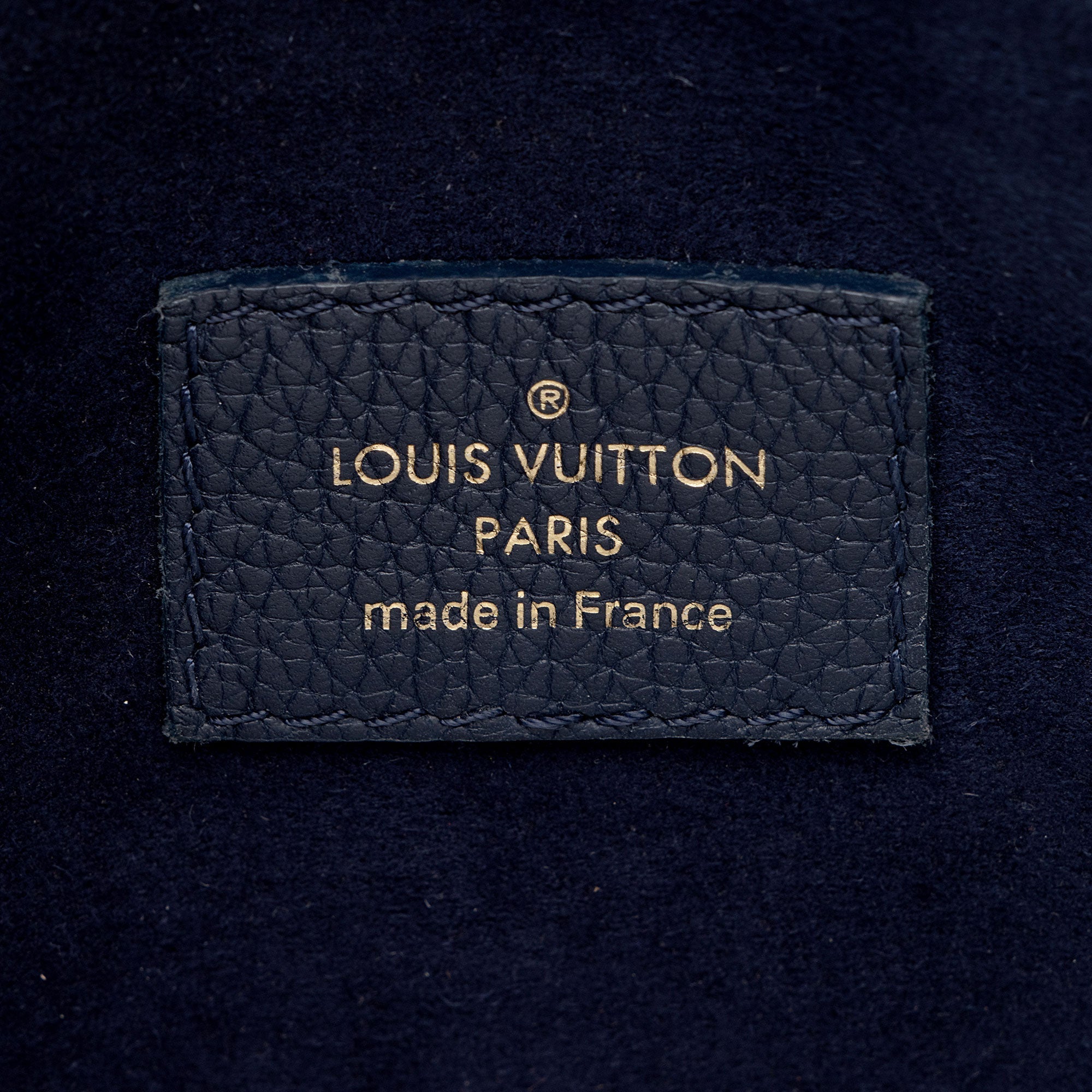 Louis Vuitton Monogram Canvas Victoire Chain Bag (SHF-hHsZ0l)