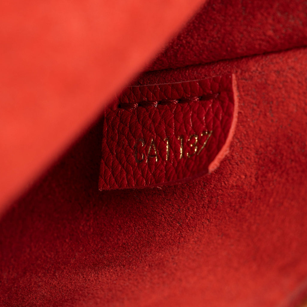 Louis Vuitton Monogram Canvas Victoire Chain Bag (SHF-MCNB1E)