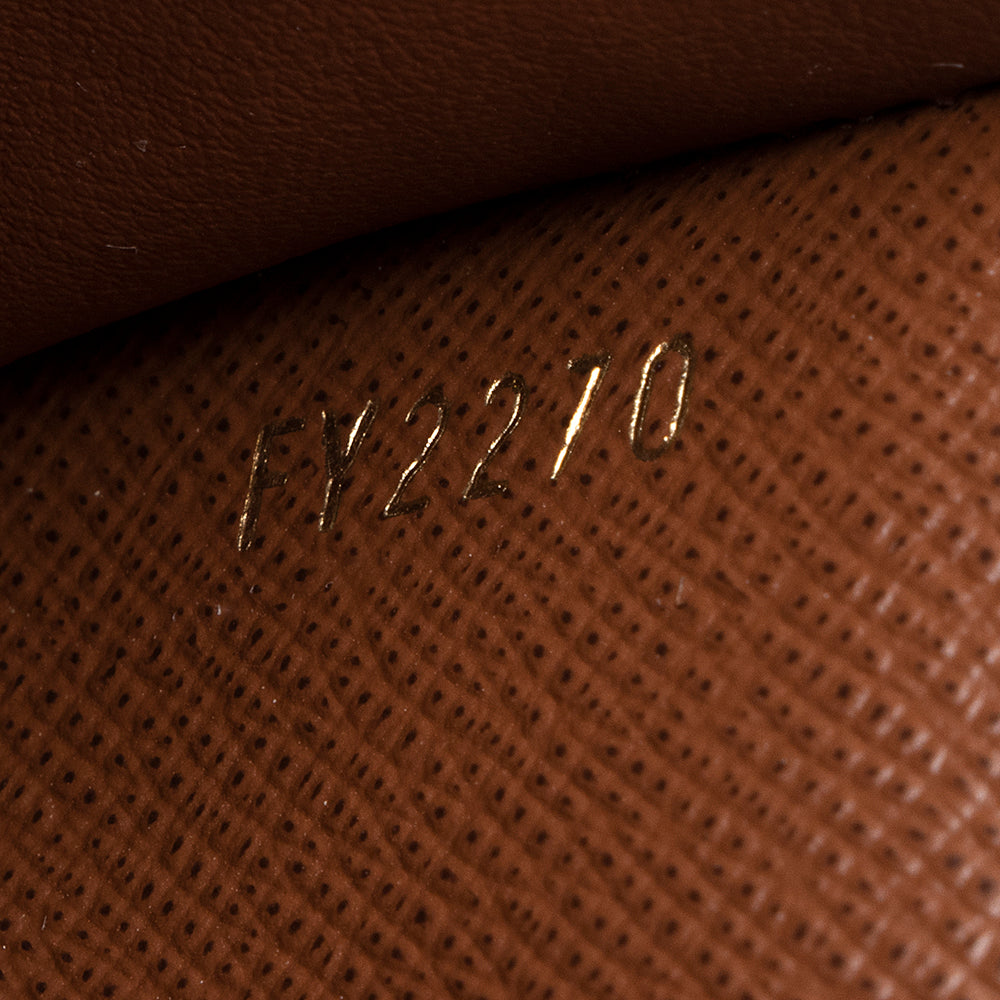 Louis Vuitton Monogram Canvas Victorine Wallet (SHF-19367)