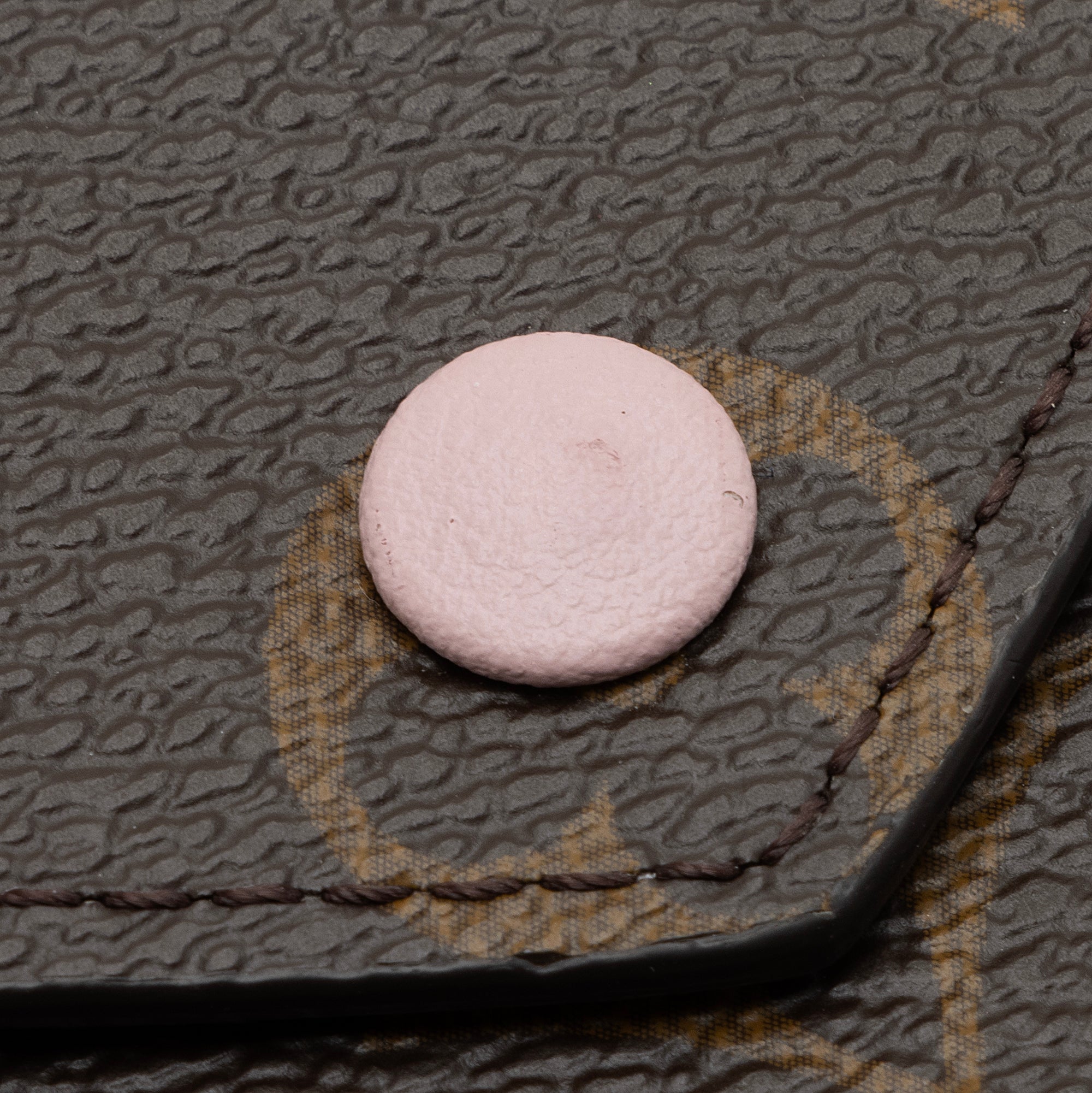 Louis Vuitton Monogram Canvas Victorine Wallet (SHF-23842)
