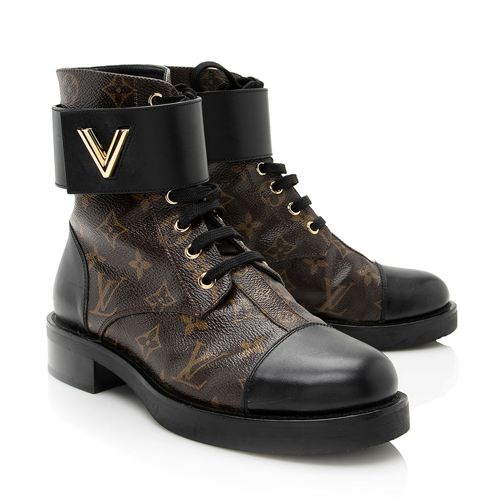 Louis Vuitton Monogram Canvas Wonderland Ranger LV Twist Boots - Size 7 / 37 (SHF-21004)