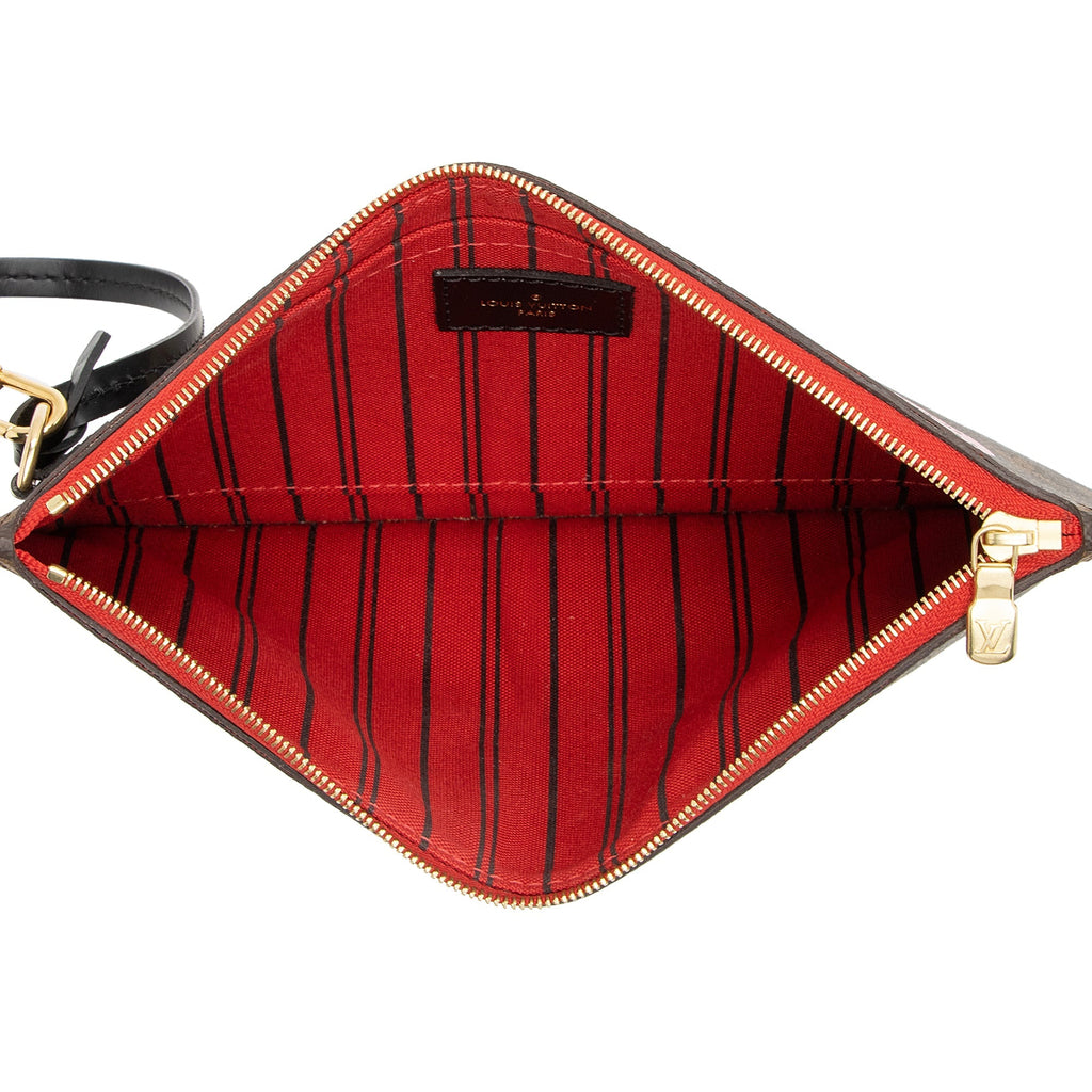 Louis Vuitton Monogram Canvas World Tour Pochette (SHF-23069)