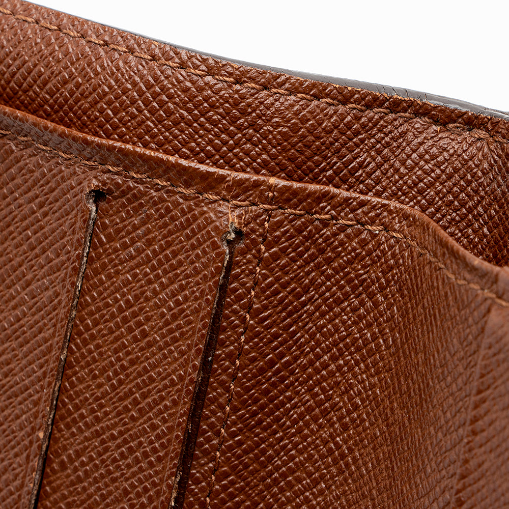 Louis Vuitton Monogram Canvas Zipped Compact Wallet (SHF-15997)