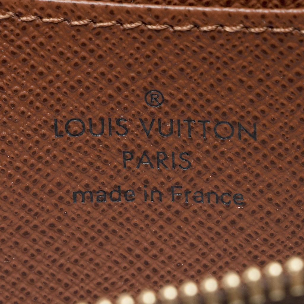 Louis Vuitton Monogram Canvas Zippy Coin Wallet (SHF-23845)