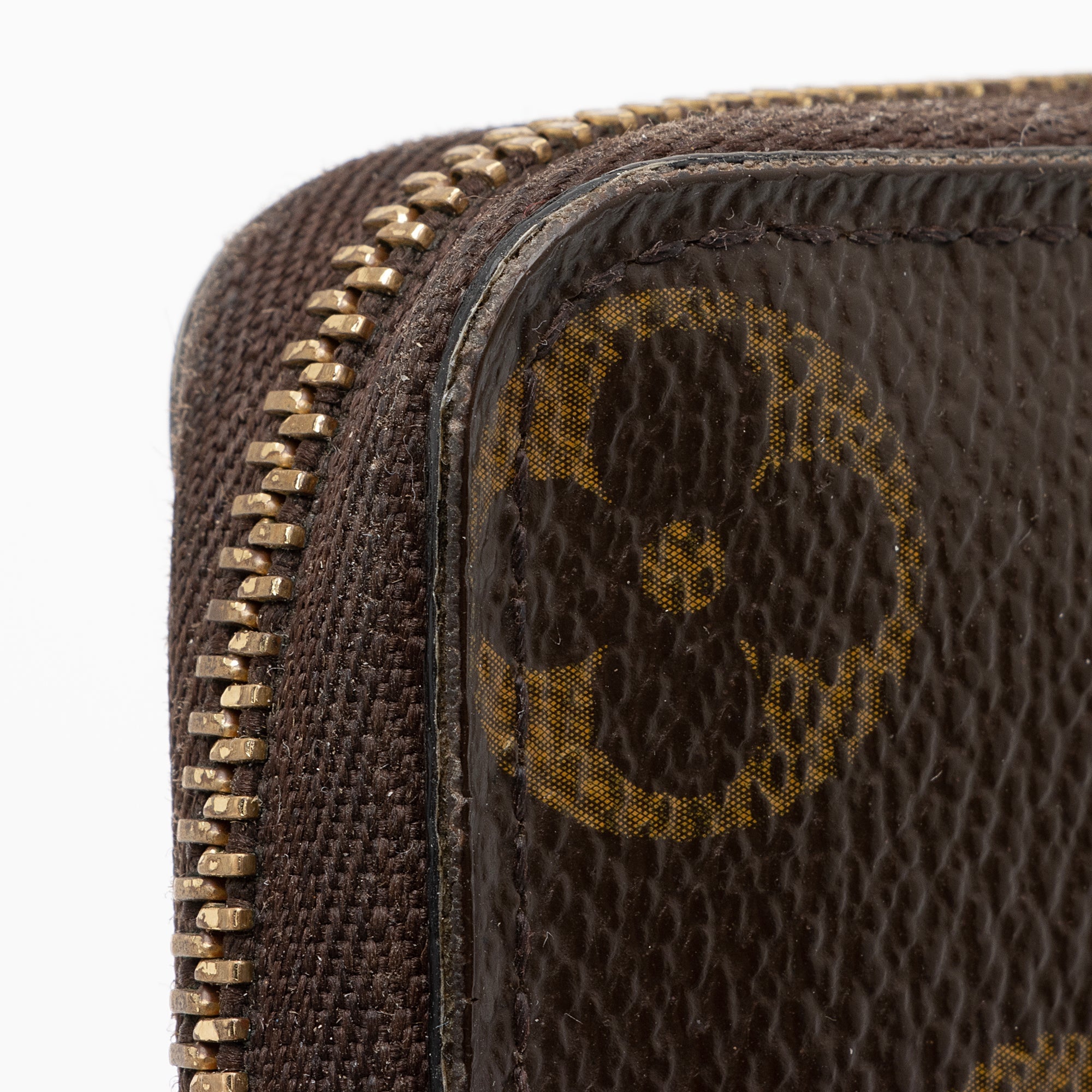 Louis Vuitton Monogram Canvas Zippy Coin Wallet (SHF-UiOZbp)
