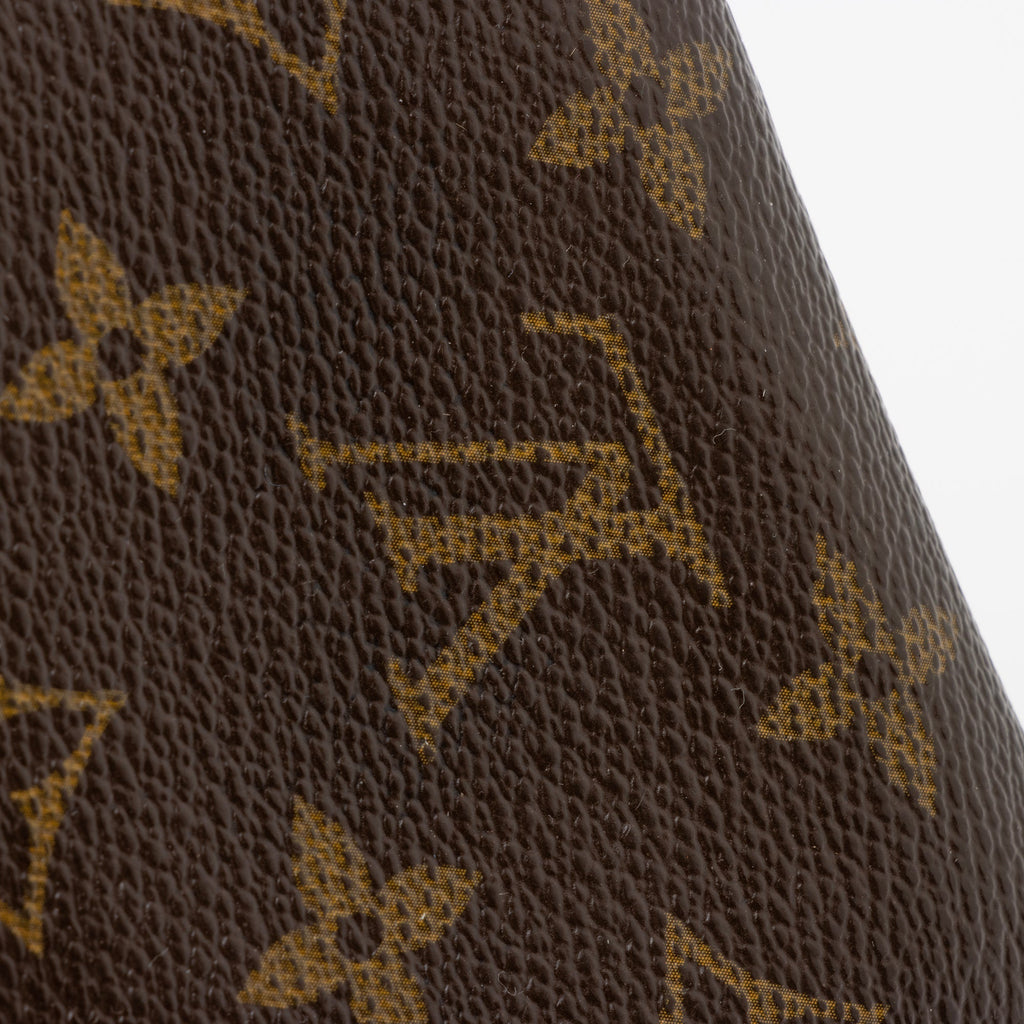 Louis Vuitton Monogram Canvas Zippy Coin Wallet (SHF-UiOZbp)