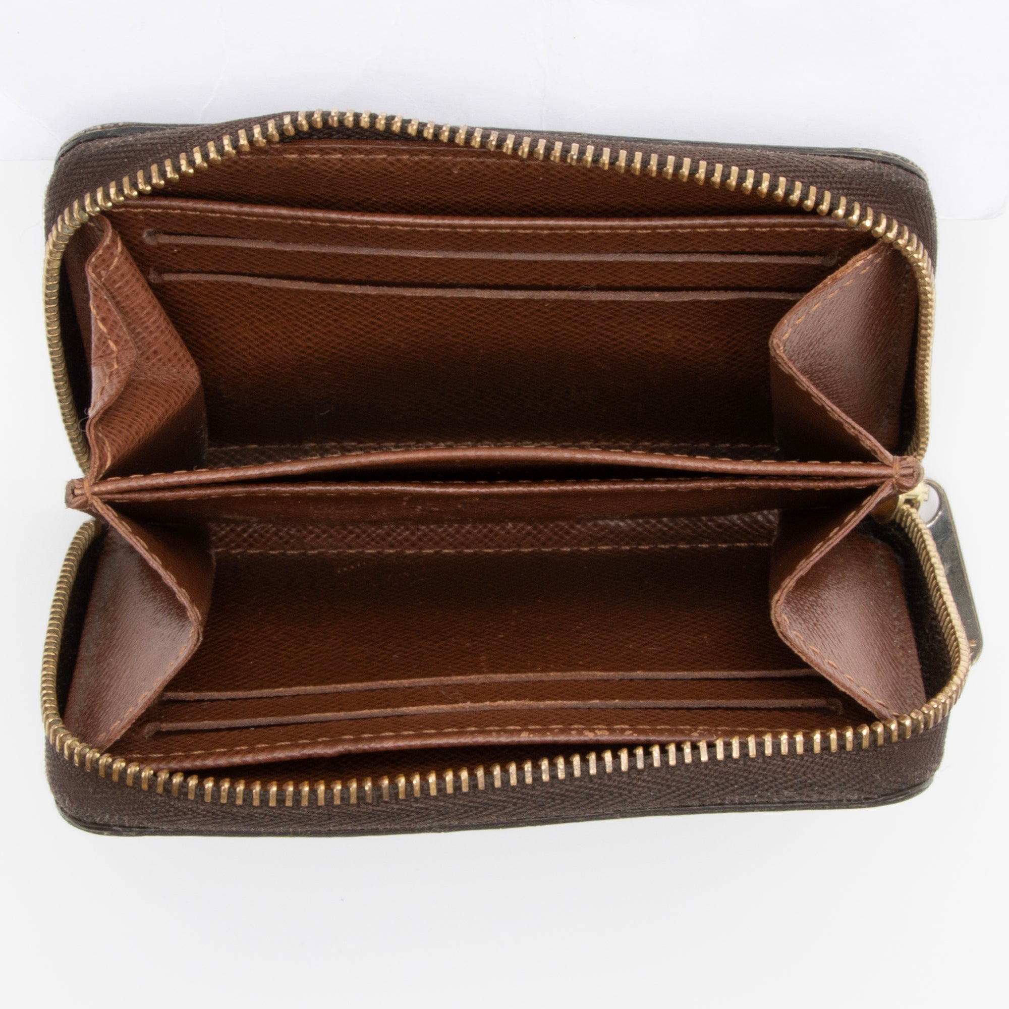 Louis Vuitton Monogram Canvas Zippy Coin Wallet (SHF-UiOZbp)