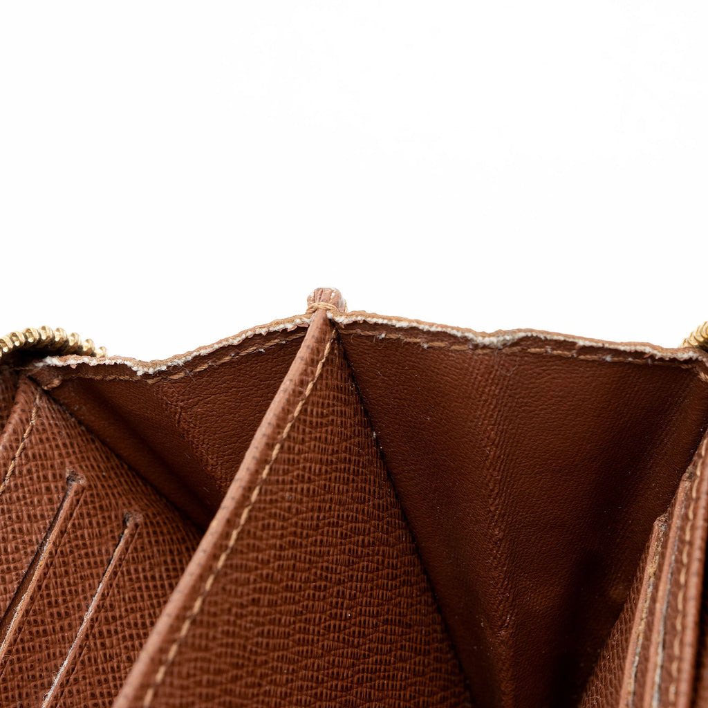 Louis Vuitton Monogram Canvas Zippy Coin Wallet (SHF-fr7zXk)
