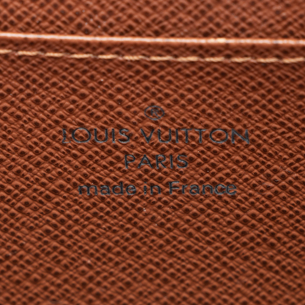 Louis Vuitton Monogram Canvas Zippy Coin Wallet